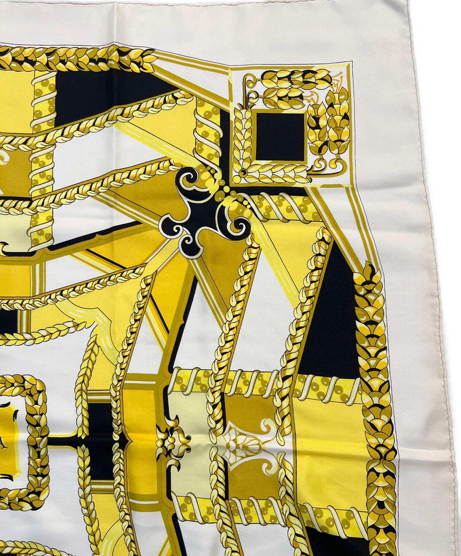 中古・古着通販】HERMES (エルメス) シルクスカーフ アイボリー