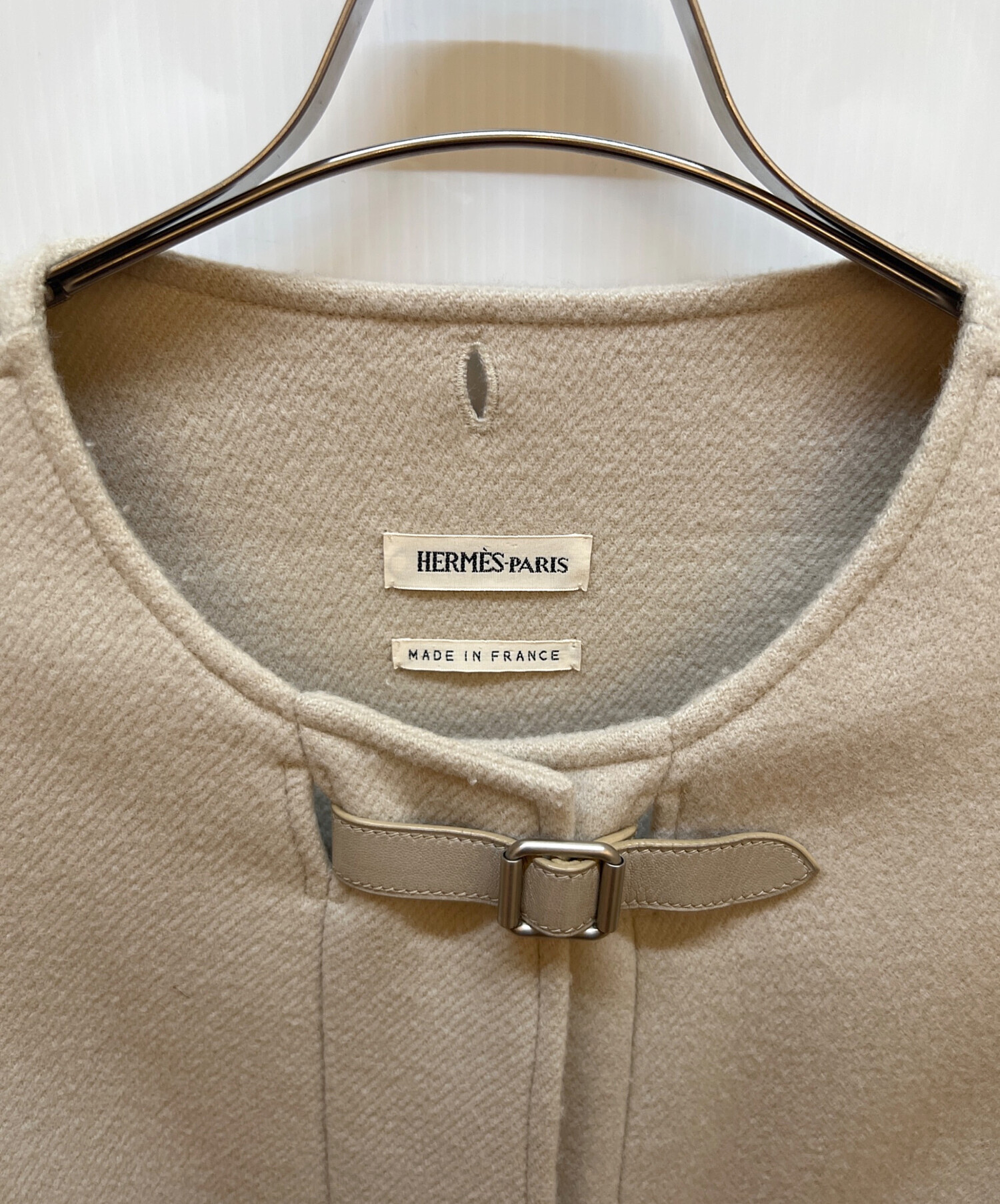 中古・古着通販】HERMES (エルメス) アピベルトノーカラーショート