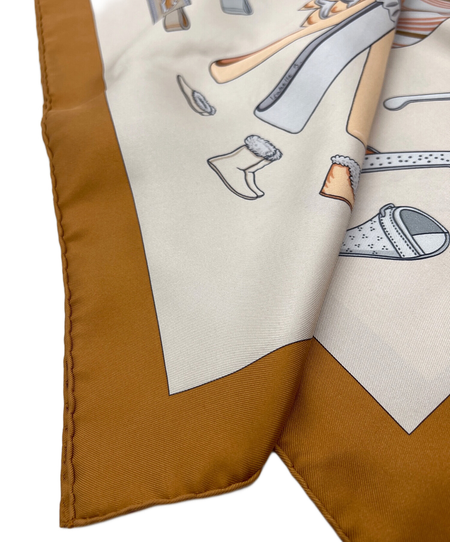 中古・古着通販】HERMES (エルメス) シルクスカーフ/カレ90 ベージュ 