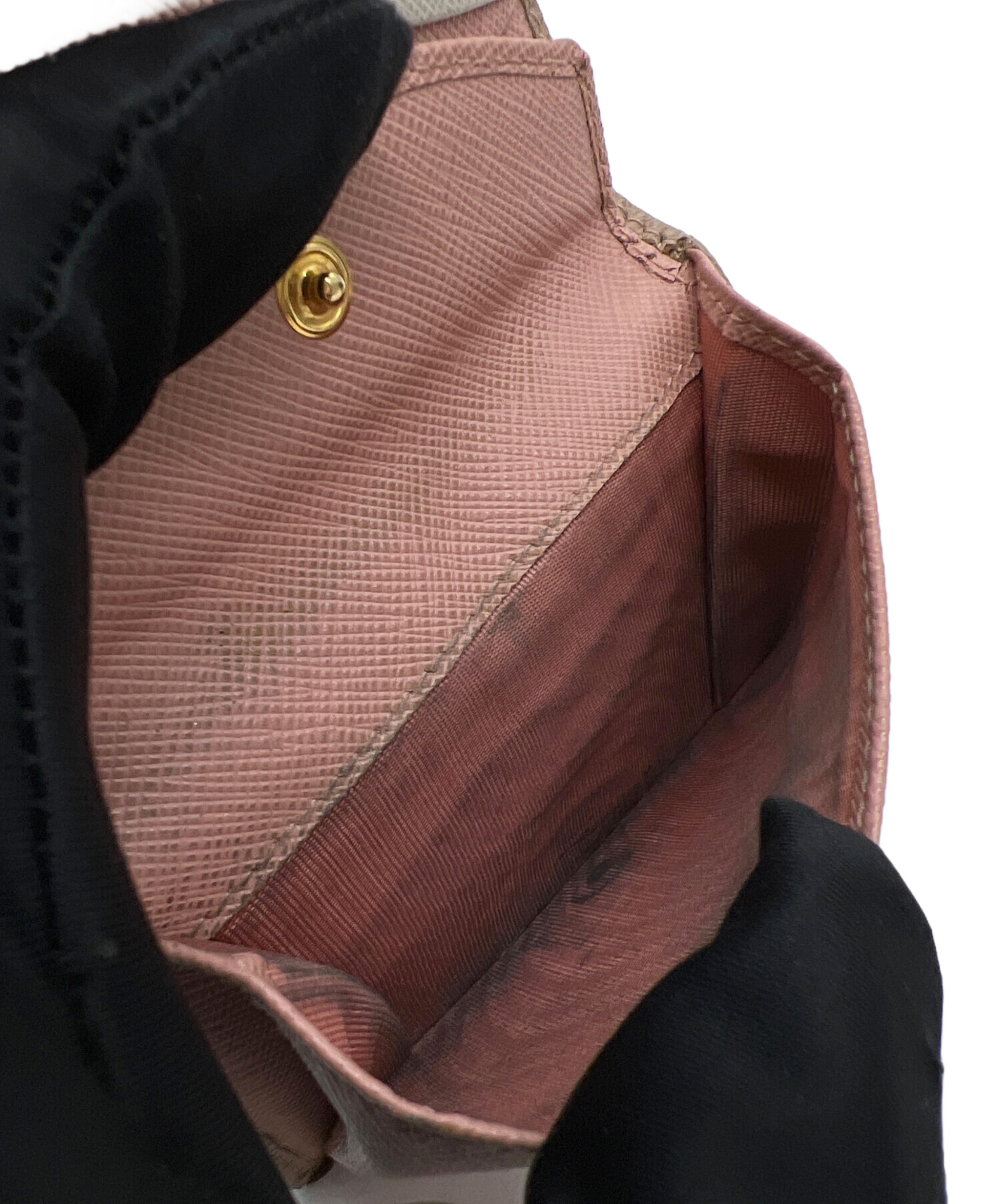 PRADA プラダ 財布・ケース  ベージュ 【古着】【中古】【送料無料】 中古・古着通販】PRADA (プラダ) カードケース ベージュ｜ブランド