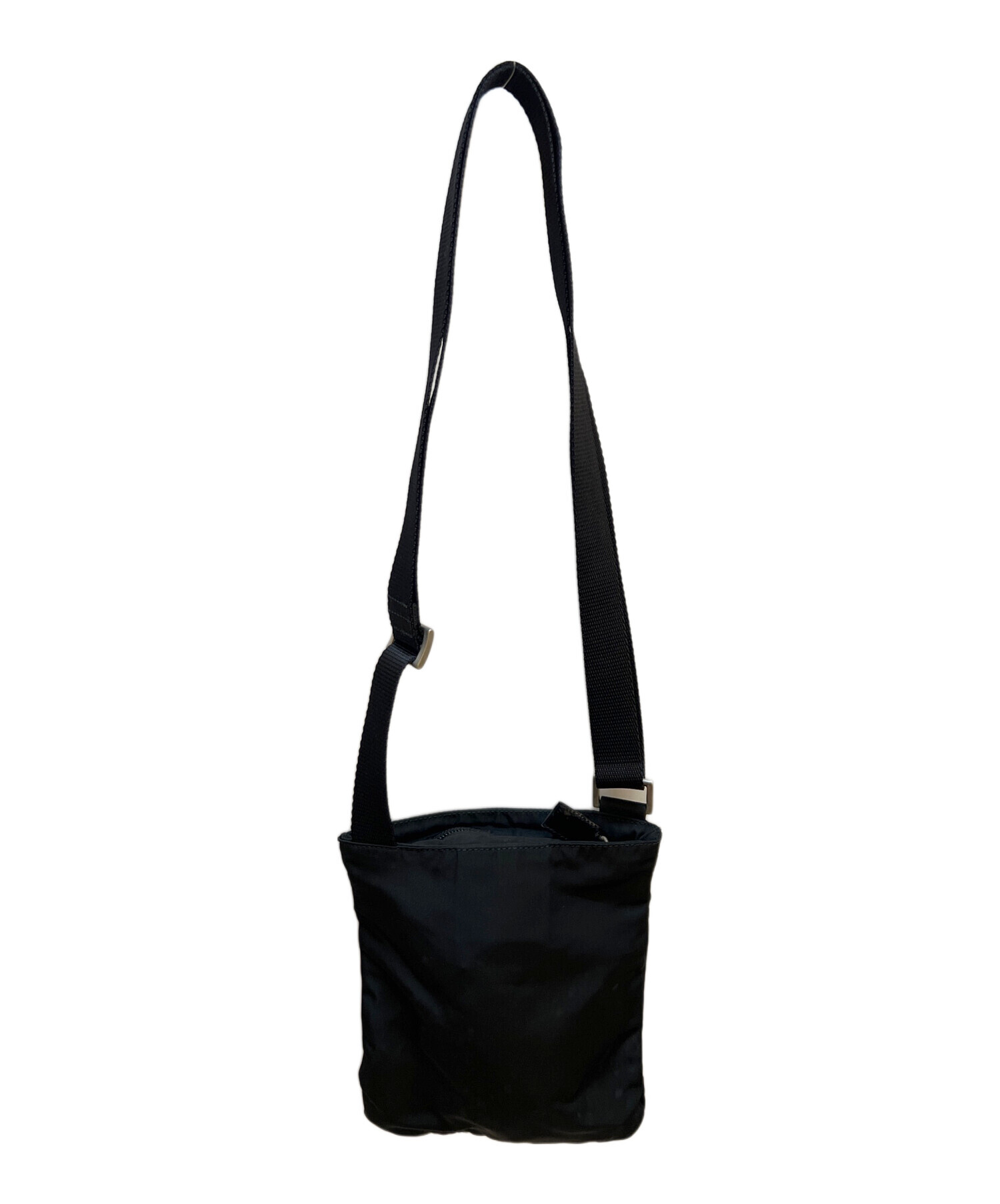 PRADA レザーケース未使用品 中古・古着通販】PRADA (プラダ) サフィアーノレザー スマートフォン
