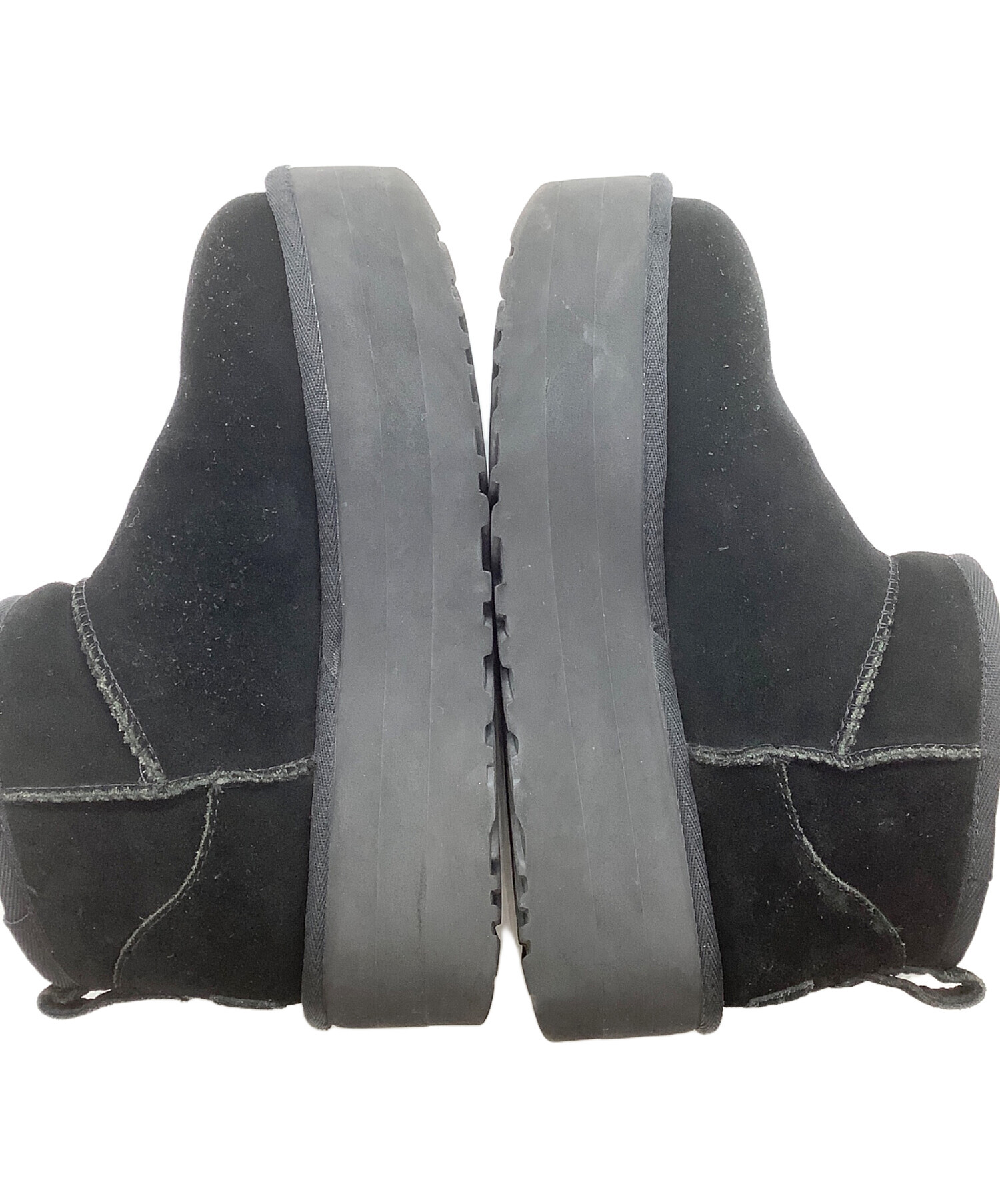 中古・古着通販】UGG (アグ) ムートンブーツ ブラック サイズ:24