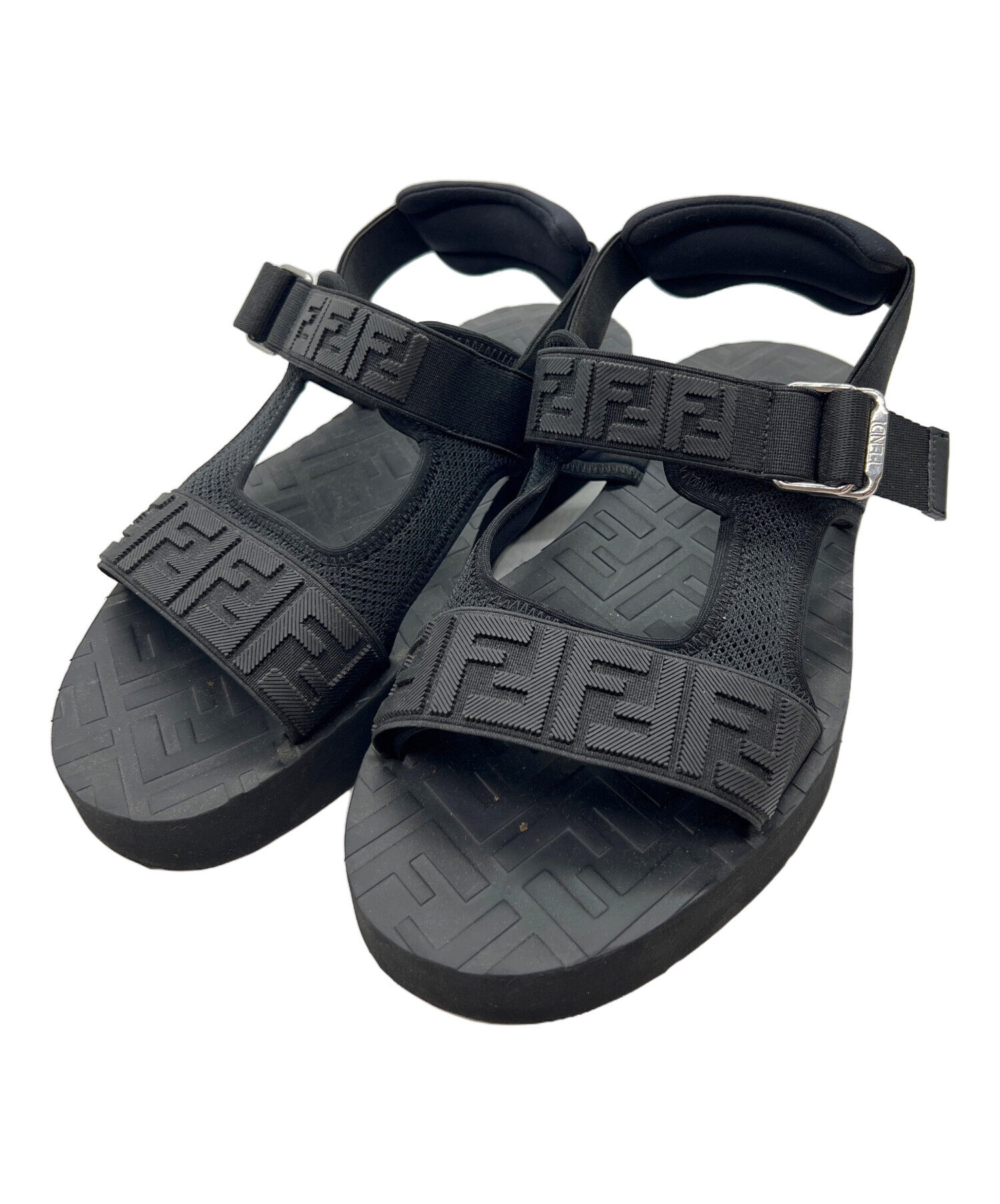 【お値下げ】FENDI ブラック ロゴサンダル 中古・古着通販】FENDI (フェンディ) ストラップサンダル ブラック