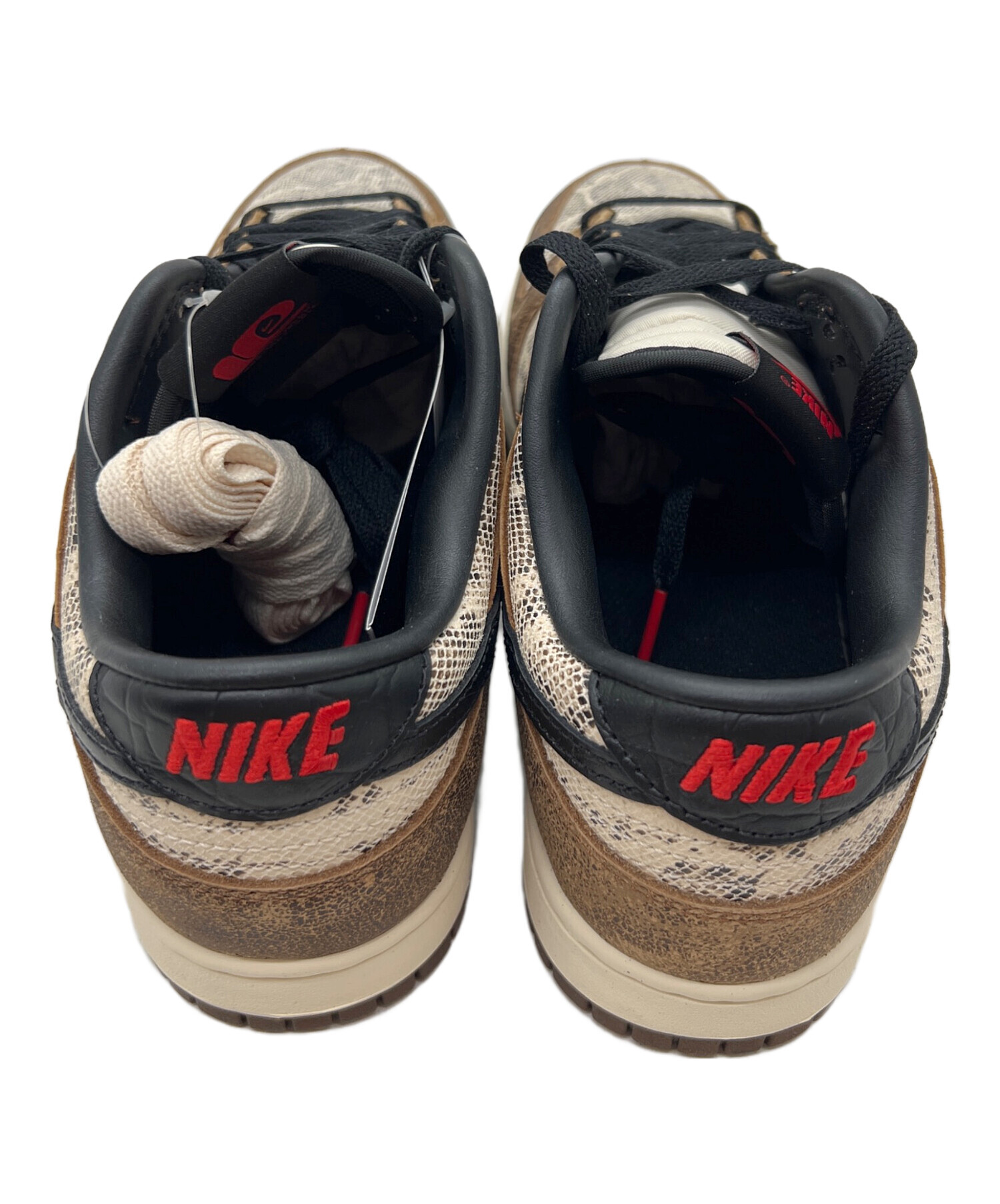 中古・古着通販】NIKE (ナイキ) スニーカー/DUNK LOW PREMIUM グリーン 中古・古着通販】NIKE (ナイキ) スニーカー/DUNK LOW PREMIUM グリーン