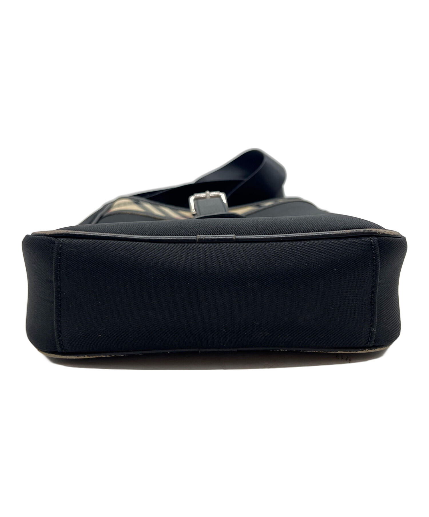 中古・古着通販】BURBERRY (バーバリー) ショルダーバッグ ブラック