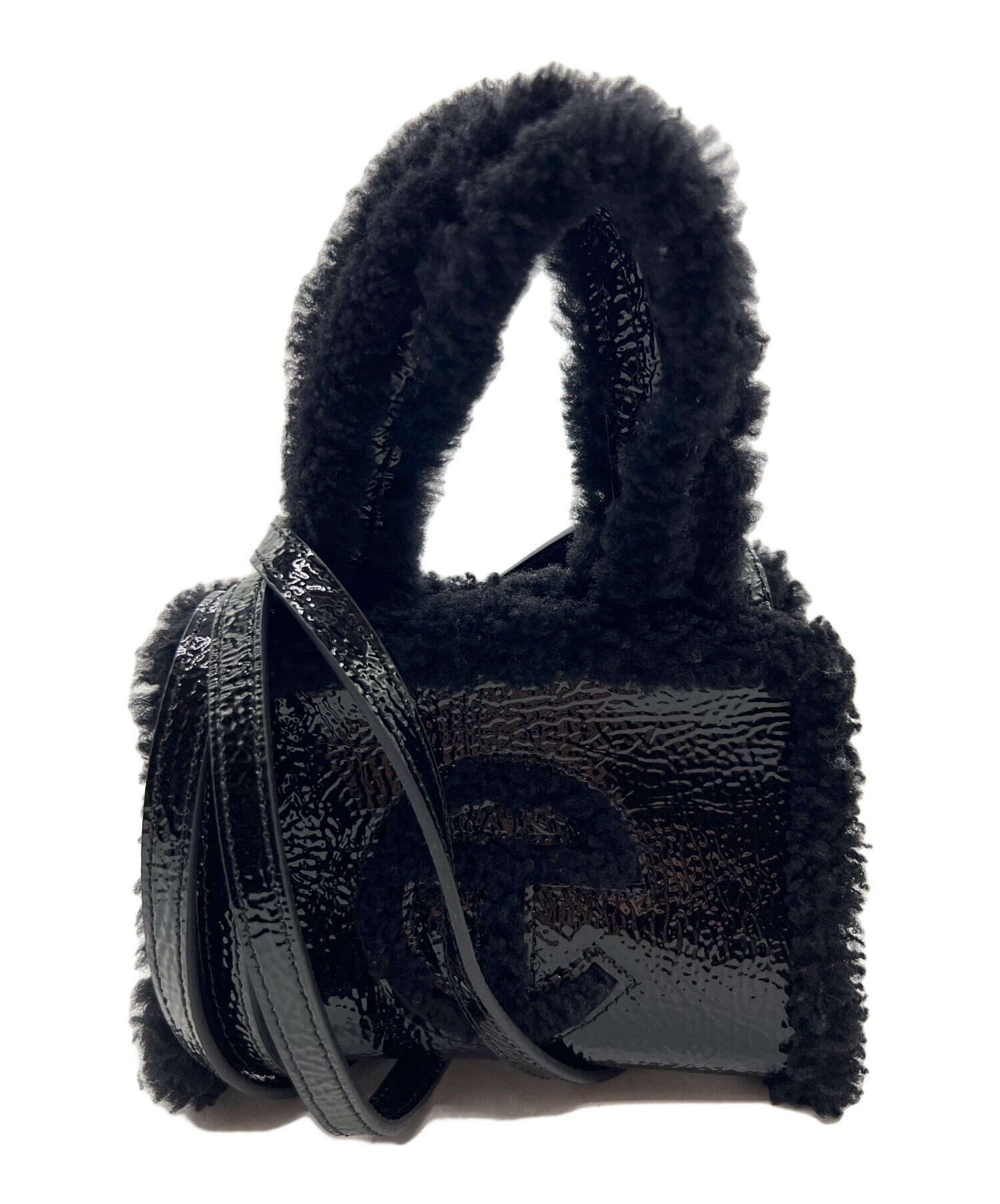 【未使用✨】人気カラーUGG ×Telfar ファー ショルダーバッグ 中古・古着通販】UGG (アグ) TELFAR (テルファー) ショルダーバッグ