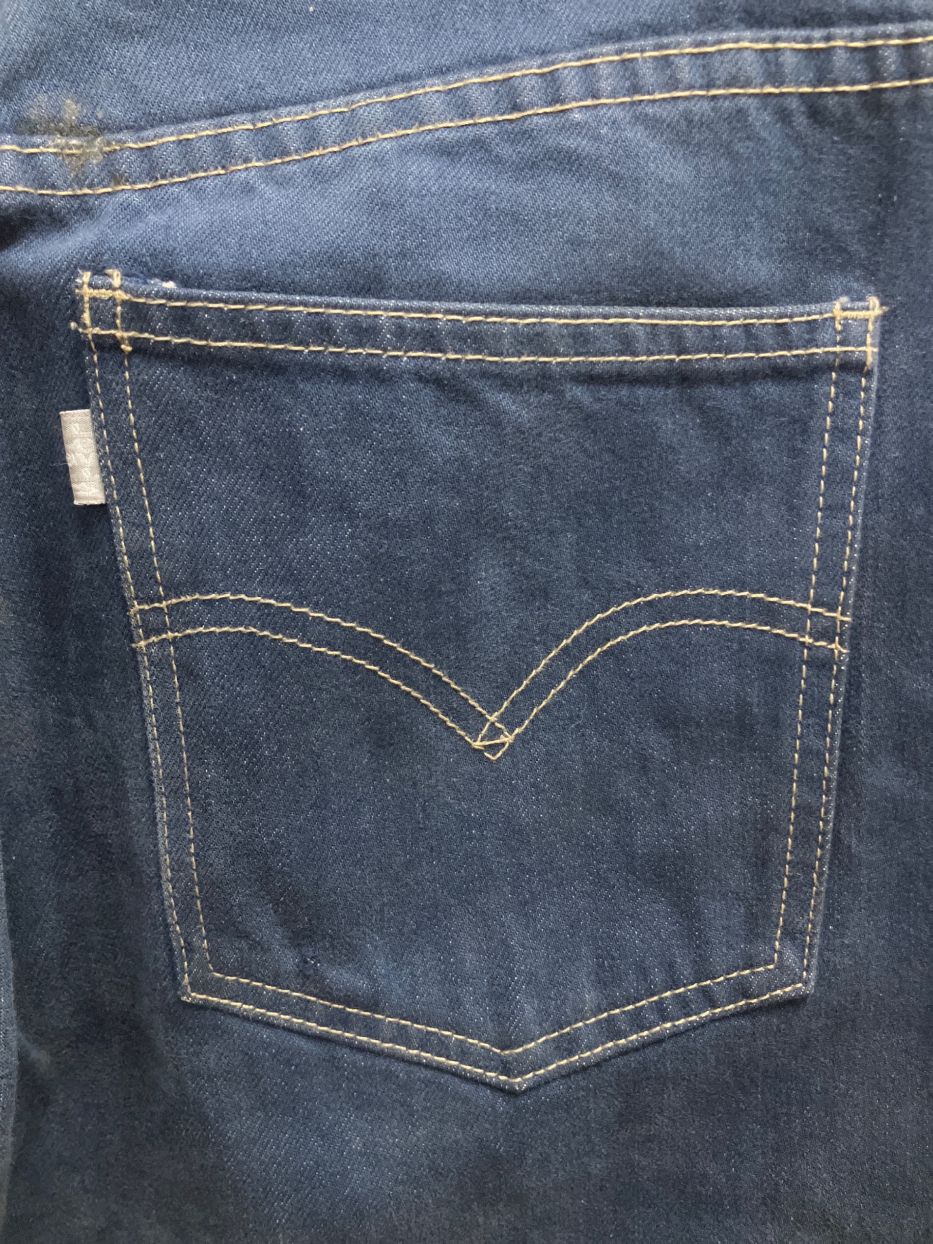 中古・古着通販】LEVI'S (リーバイス) カラーパンツ ネイビー サイズ