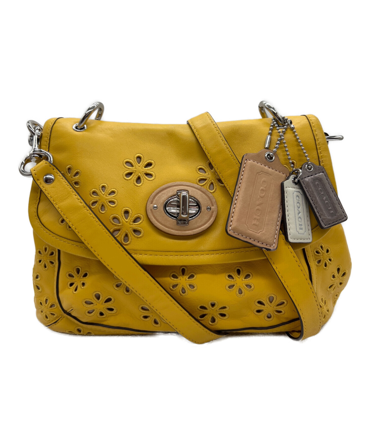 coach イエロー ショルダーバッグ 中古・古着通販】COACH (コーチ) ショルダーバッグ イエロー｜ブランド