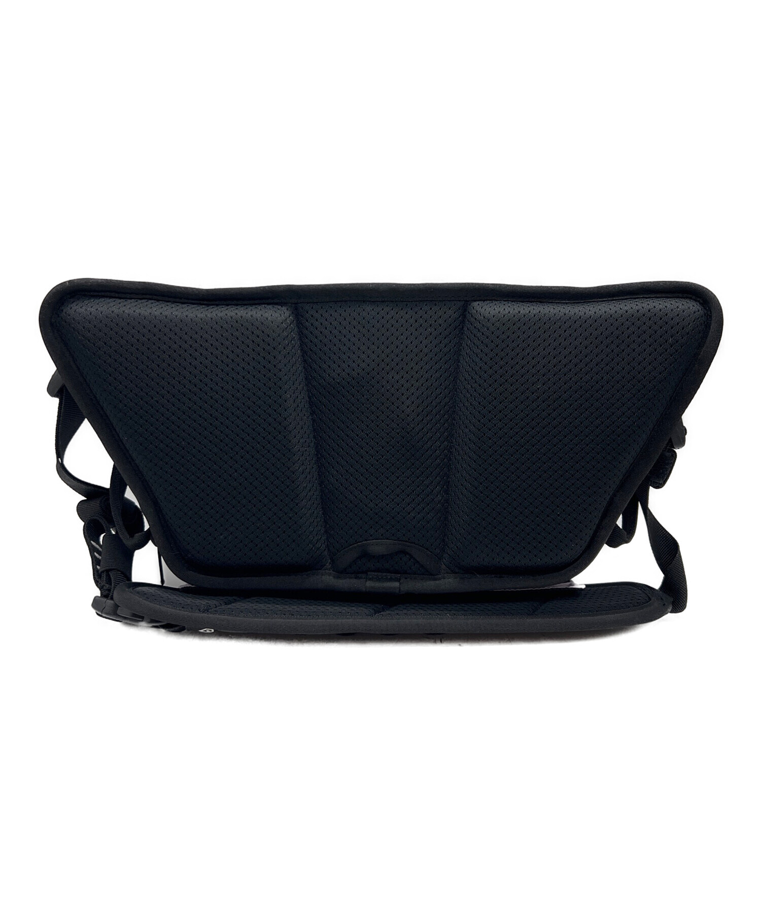 中古・古着通販】WANDRD (ワンダード) カメラバッグ ピンク｜ブランド