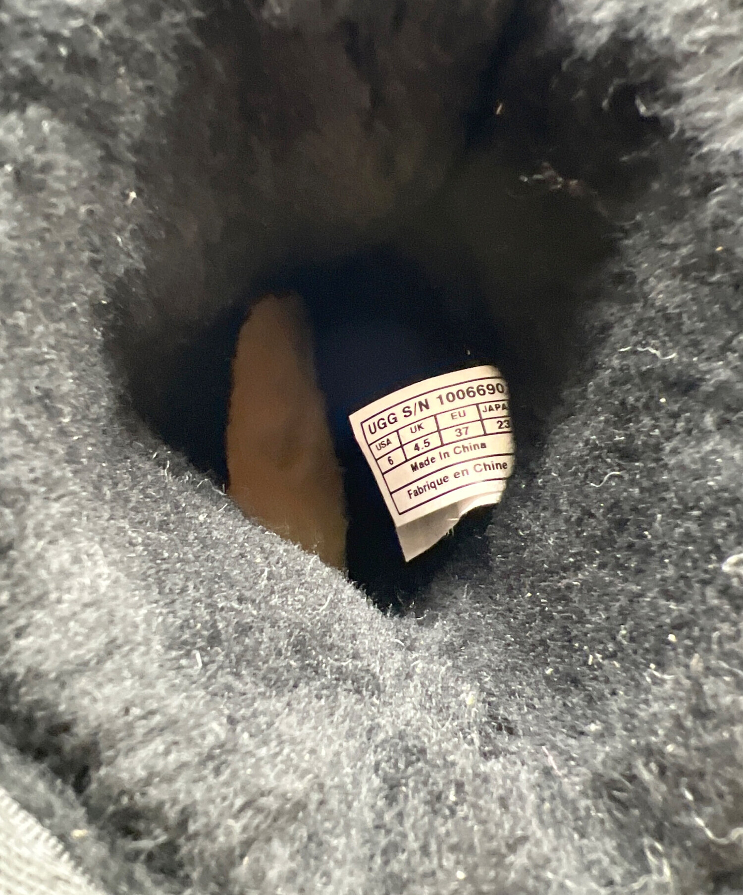 中古・古着通販】UGG (アグ) ムートンブーツ ブラック×ブラウン サイズ
