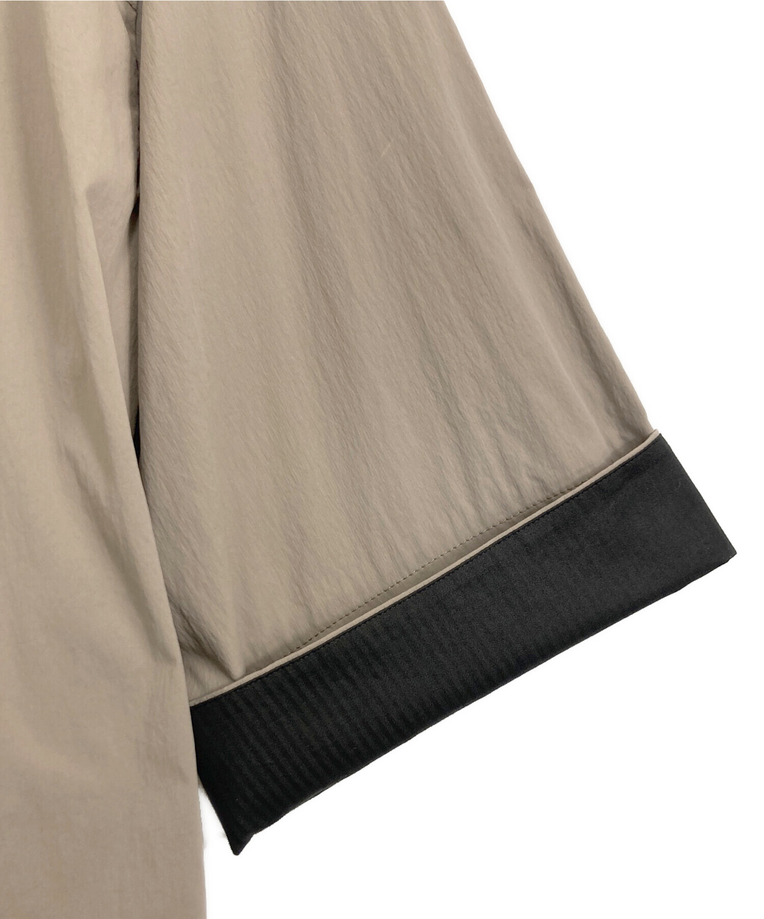 中古・古着通販】ADORE (アドーア) ドライナイロンコート ブラウン