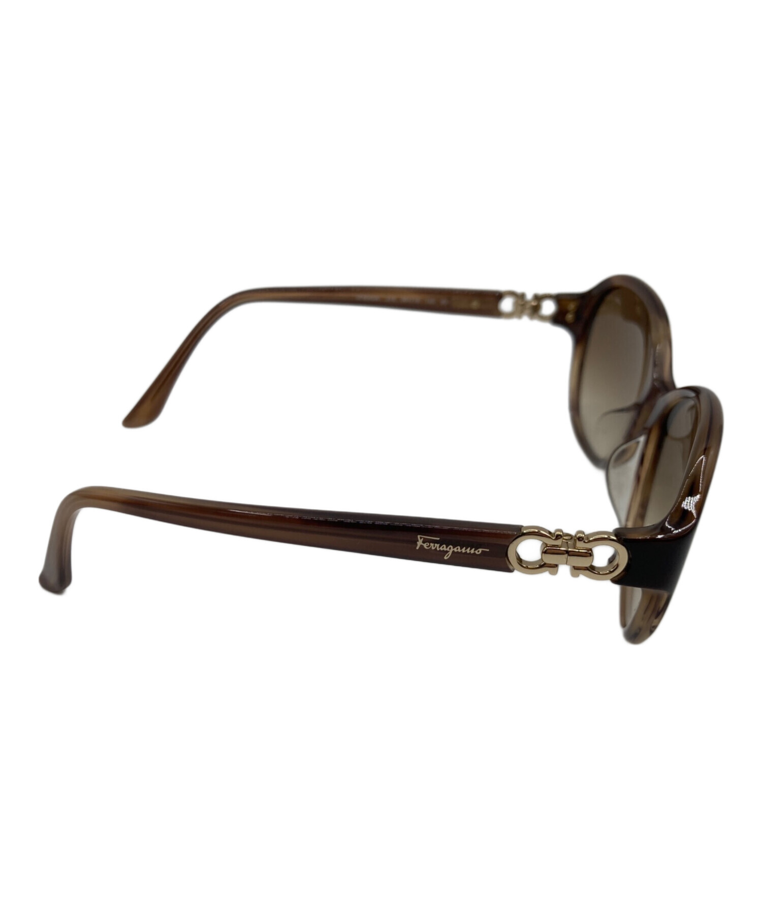 【中古】Salvatore Ferragamo サルヴァトーレフェラガモ 小物 サングラス SF804SA 56□16 135 ベージュ系 レディース＿S13＿s-0399-r13 中古・古着通販】Salvatore Ferragamo (サルヴァトーレ フェラガモ