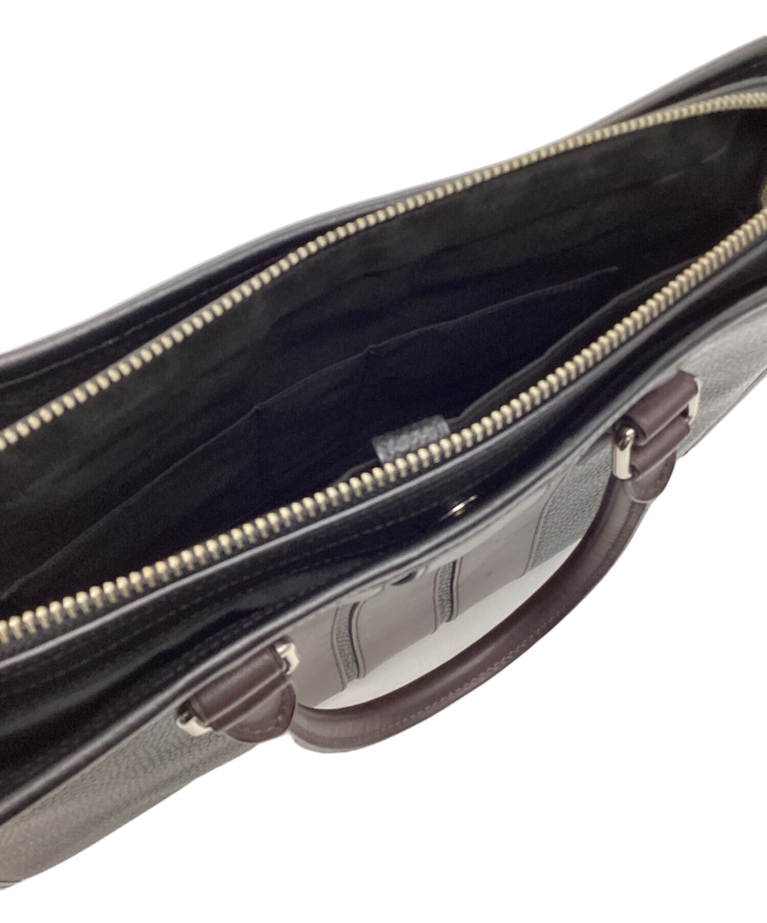 【人気商品中古】COACH ブラック レザー ビジネスバッグ 人気商品中古】COACH ブラック レザー ビジネスバッグ COACH ブラック