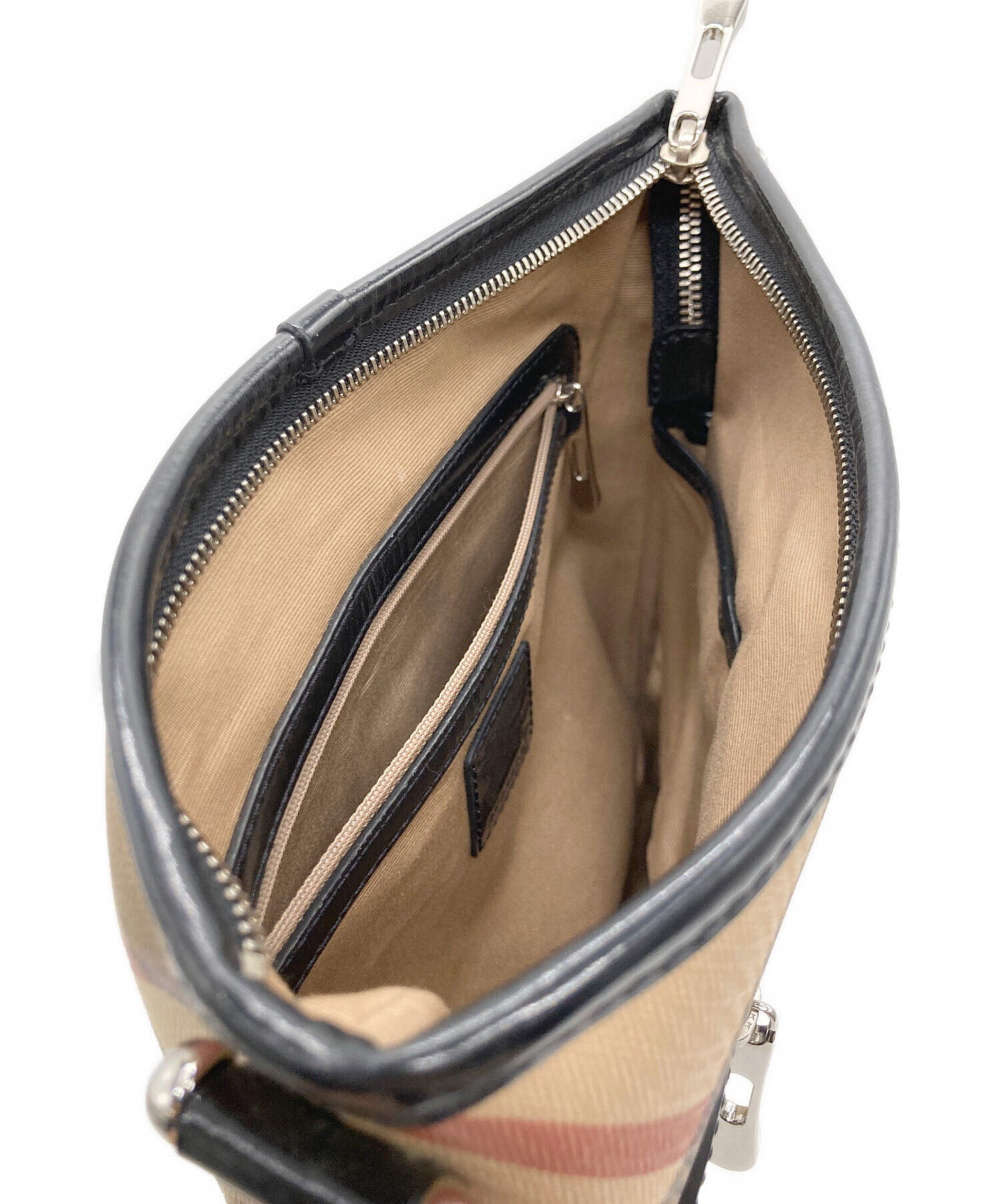 現行・未使用級✨バーバリー カメラバッグ ショルダーバッグ ノバチェック 中古・古着通販】BURBERRY (バーバリー) BURBERRY ノバチェック