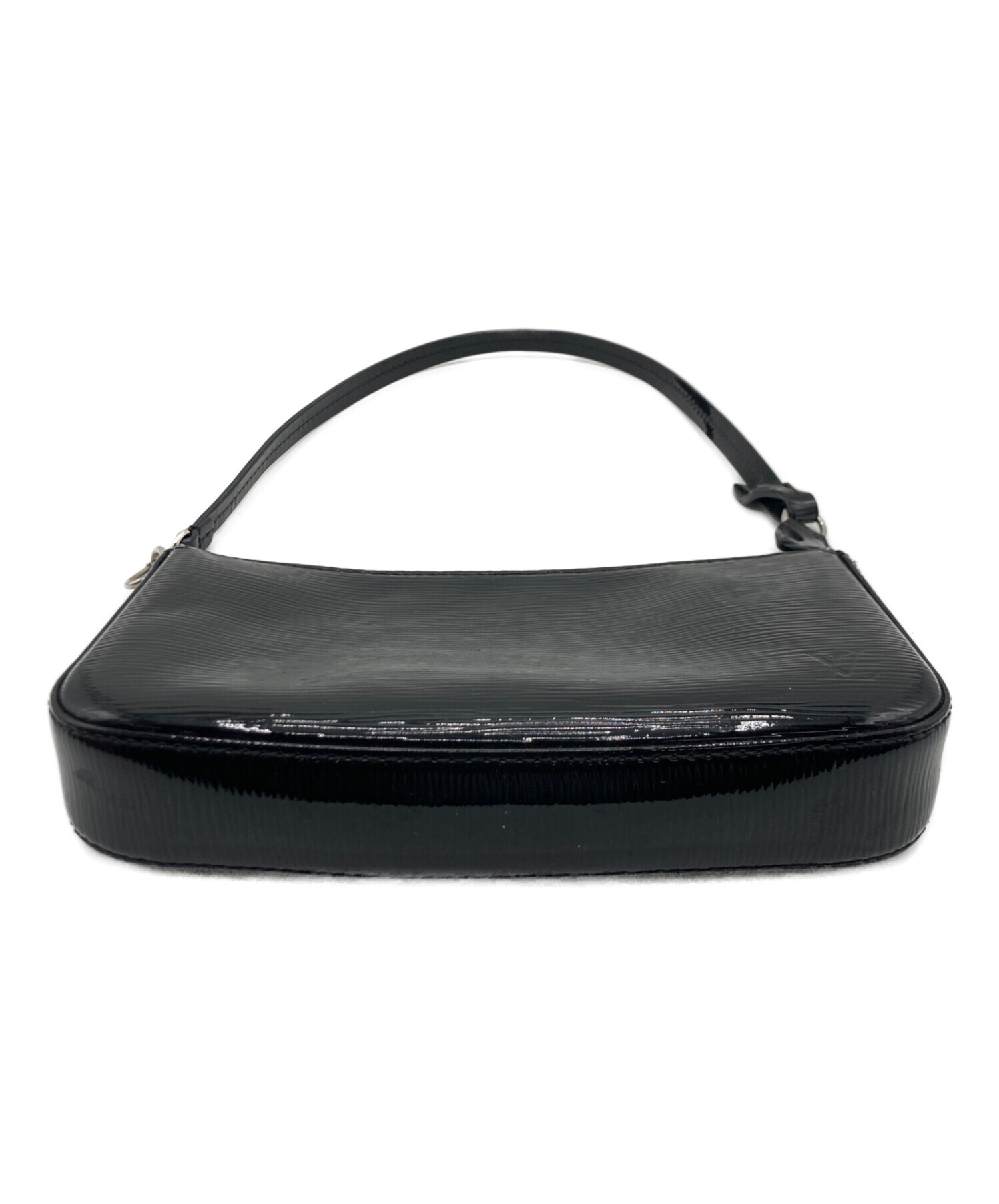 【美品】 LOUIS VUITTON アクセソワール ノワール エピ ブラック 中古・古着通販】LOUIS VUITTON (ルイ ヴィトン) エピ ポシェット