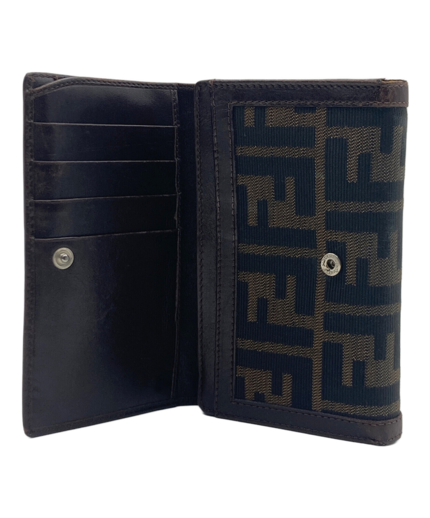 中古・古着通販】FENDI (フェンディ) FENDI ズッカ 2つ折り財布 カーキ