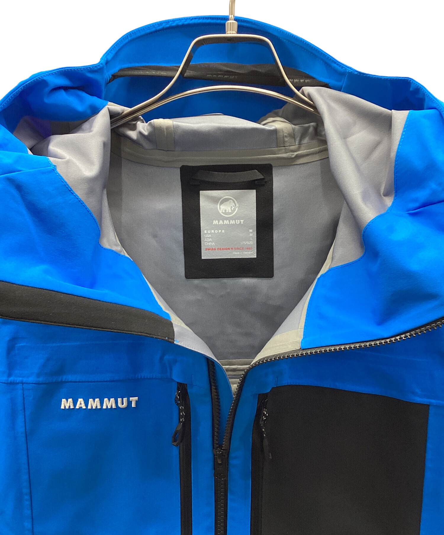 MAMMUT フード付きマウンテンパーカー 青 MAMMUT フード付きマウンテンパーカー 青 Mammut（マウンテンパーカー