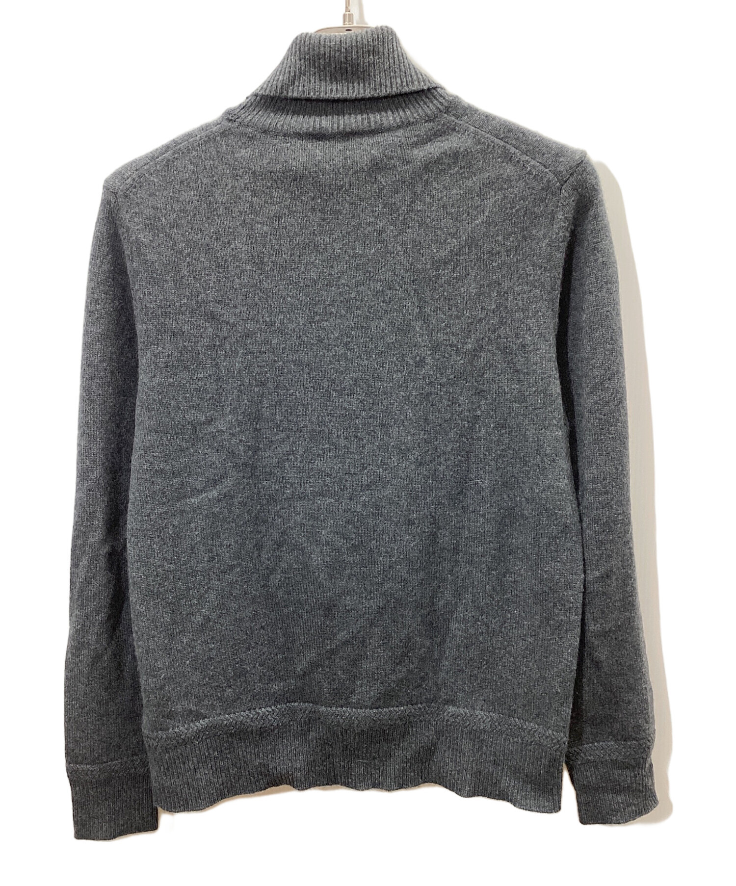 美品　バーバリー　タートルネックニット　グレー　ハイネック　長袖 1081001108482372_01_8727w.jpeg