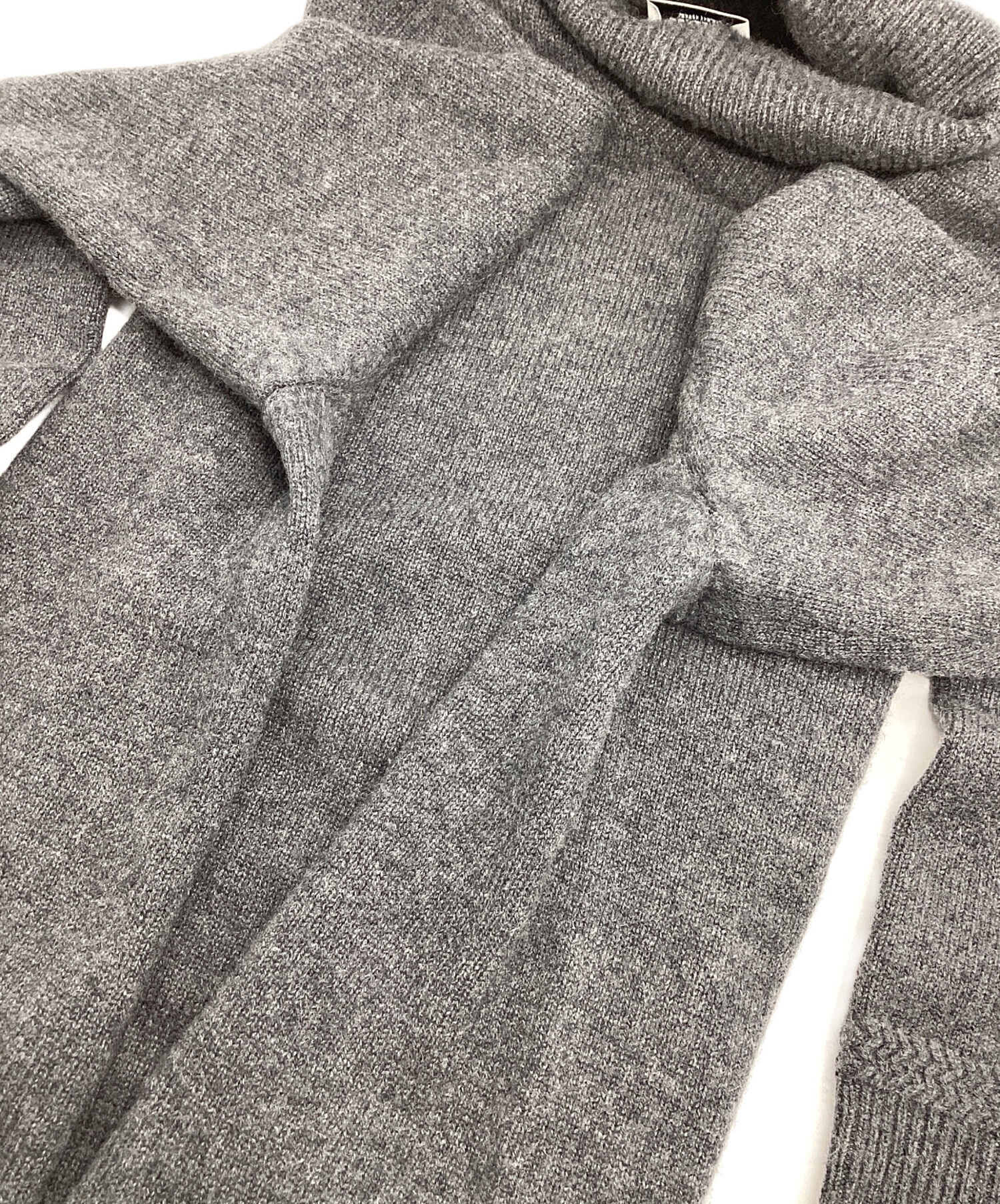 中古・古着通販】BURBERRY (バーバリー) タートルネックニット グレー