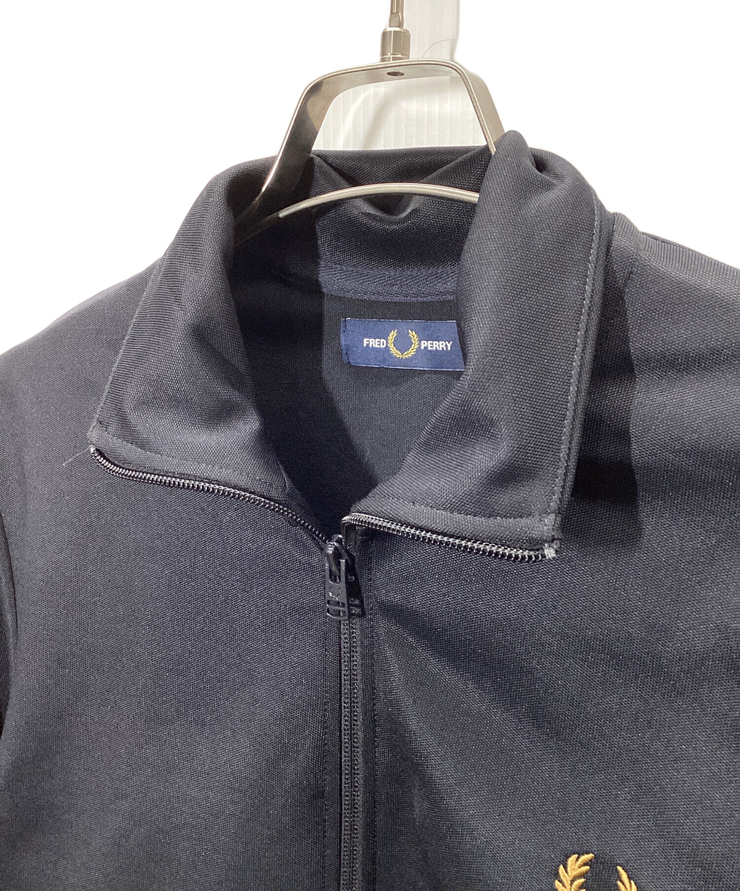 FREDPERRYブラック コーデュロイトラックジャケット FREDPERRYブラック コーデュロイトラックジャケット