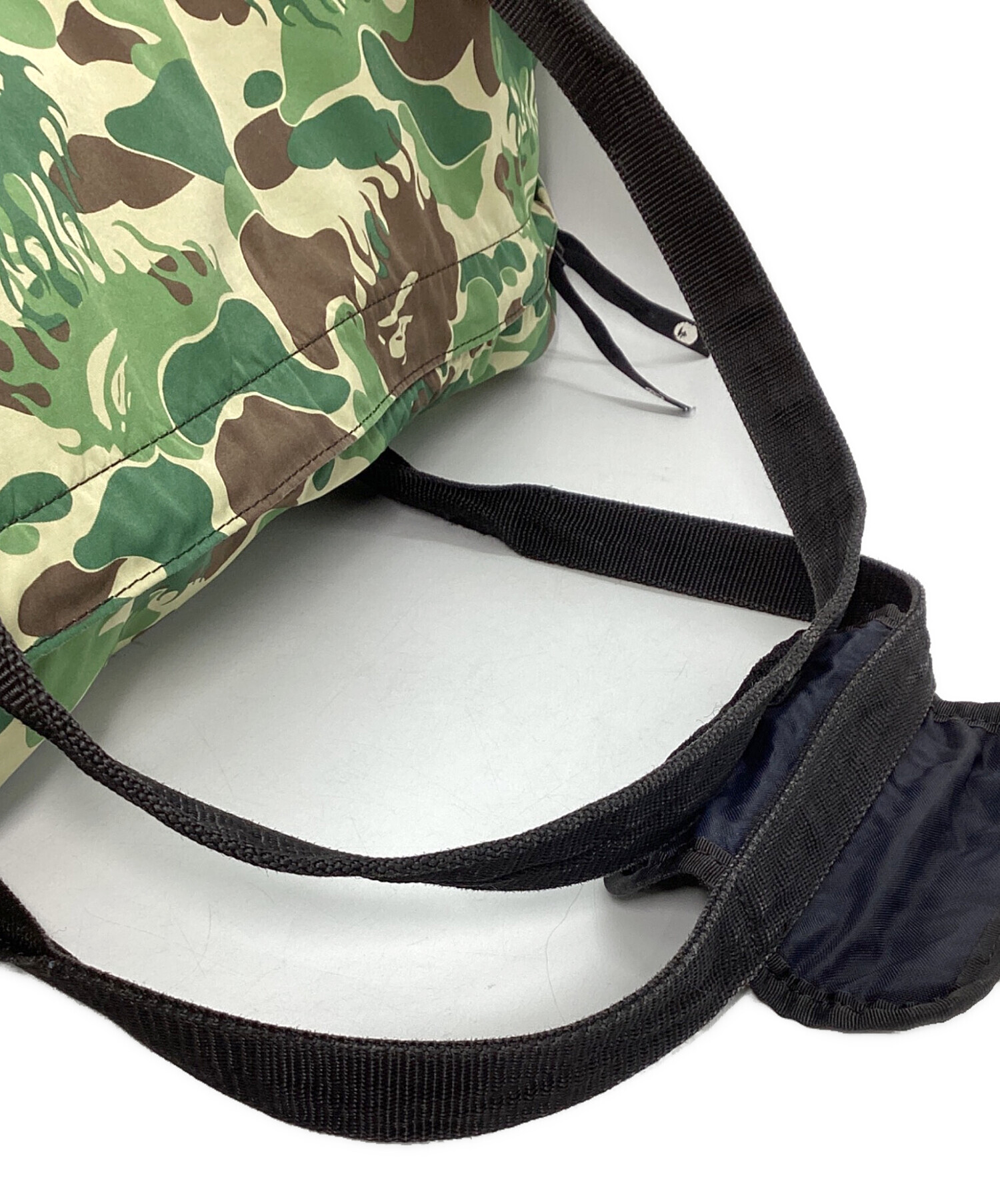 定価以下 新品未使用 APE エイプ ショッパー 2way バッグ グリーン A BATHING APE（バッグ）のフリマアイテム一覧