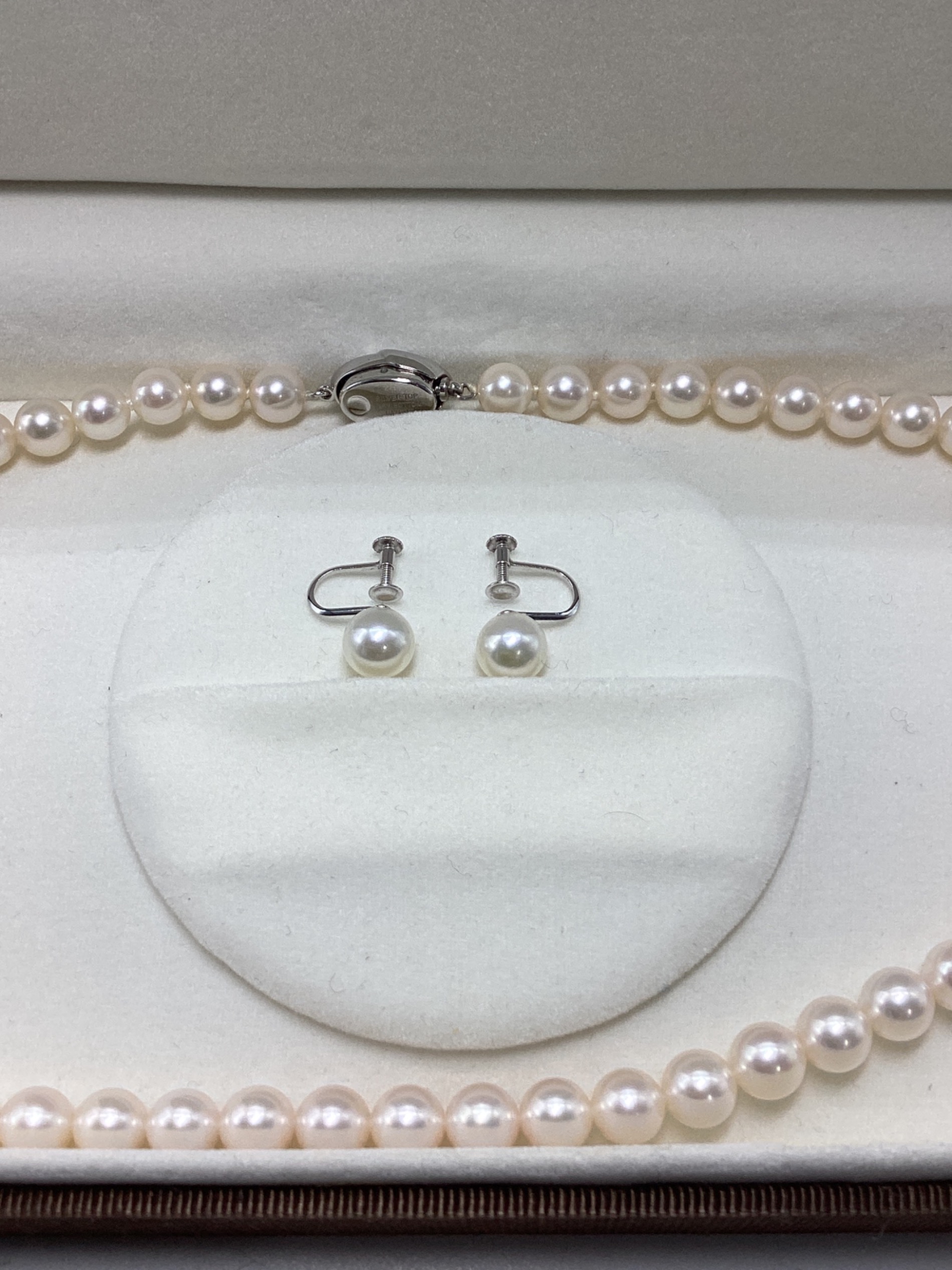 中古・古着通販】NICOLO POLO (ニコロポーロ) アコヤ真珠ネックレス・イヤリングセット ホワイト×シルバー｜ブランド・古着通販  トレファク公式【TREFAC FASHION】スマホサイト ニコロポーロ ネックレス NICOLO POLO