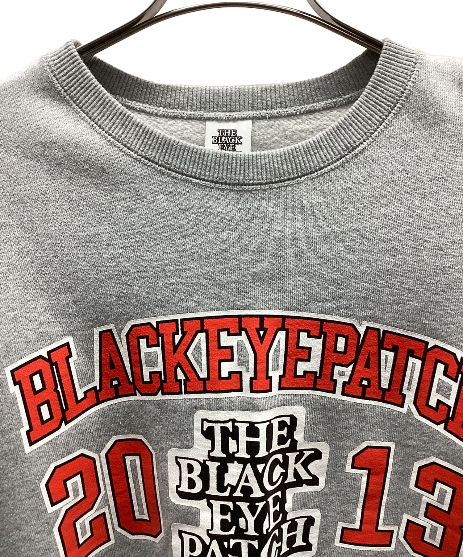 black eye patch ✖︎ champion パーカーLサイズ Champion × Black Eye Patch とのコラボレーション第2弾が8/25と11/11