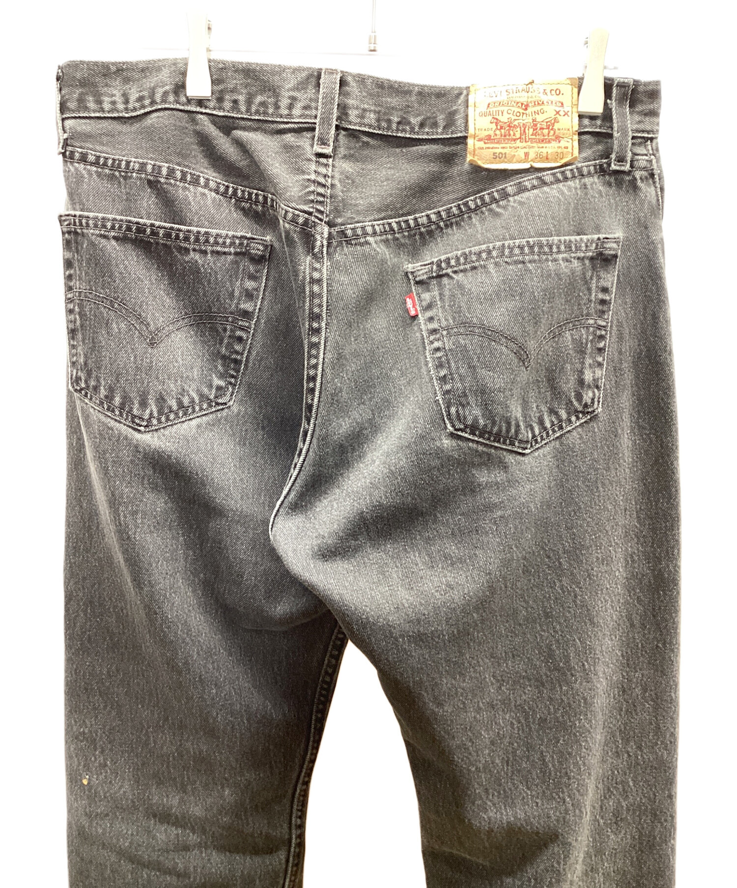 中古・古着通販】LEVI'S (リーバイス) デニムパンツ グレー サイズ