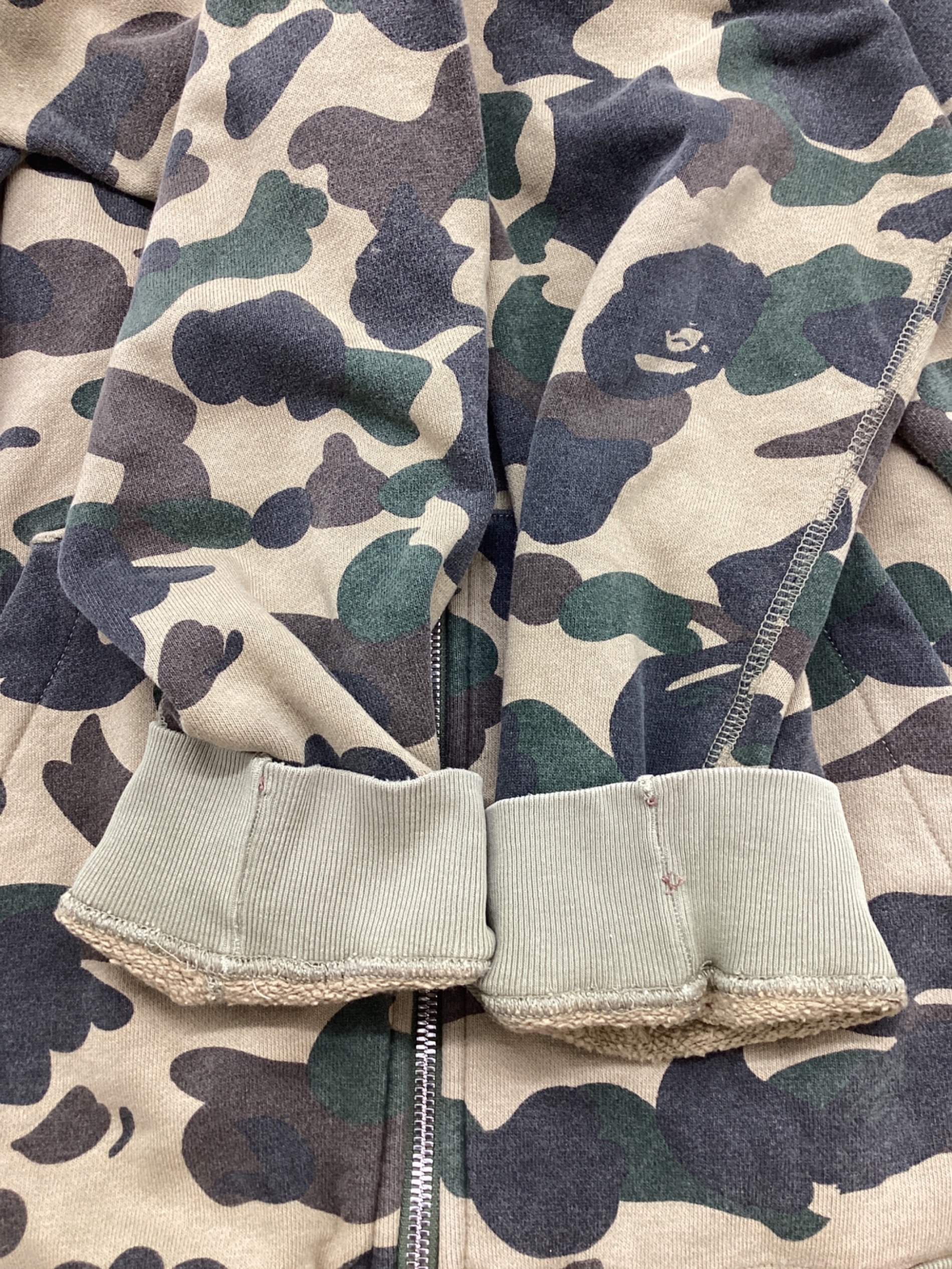 中古・古着通販】A BATHING APE (アベイシングエイプ) フルジップ