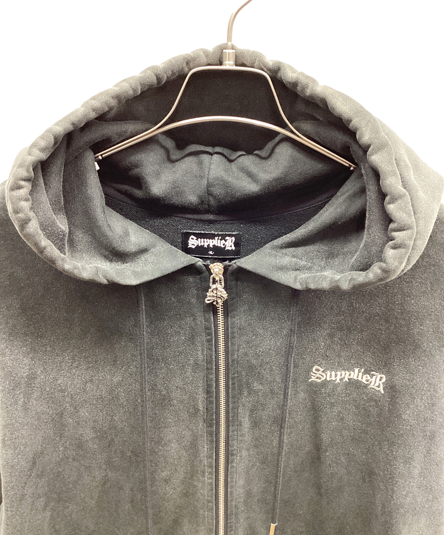 SUPPLIER ジップパーカー Mサイズ ブラック 中古・古着通販】SUPPLIER (サプライヤー) ジップパーカー ブラック