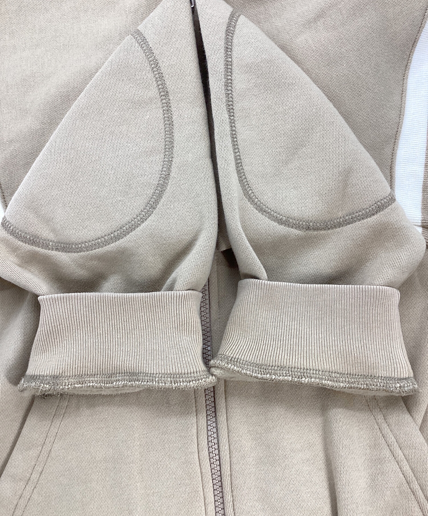 中古・古着通販】stussy (ステューシー) ジップパーカー ベージュ