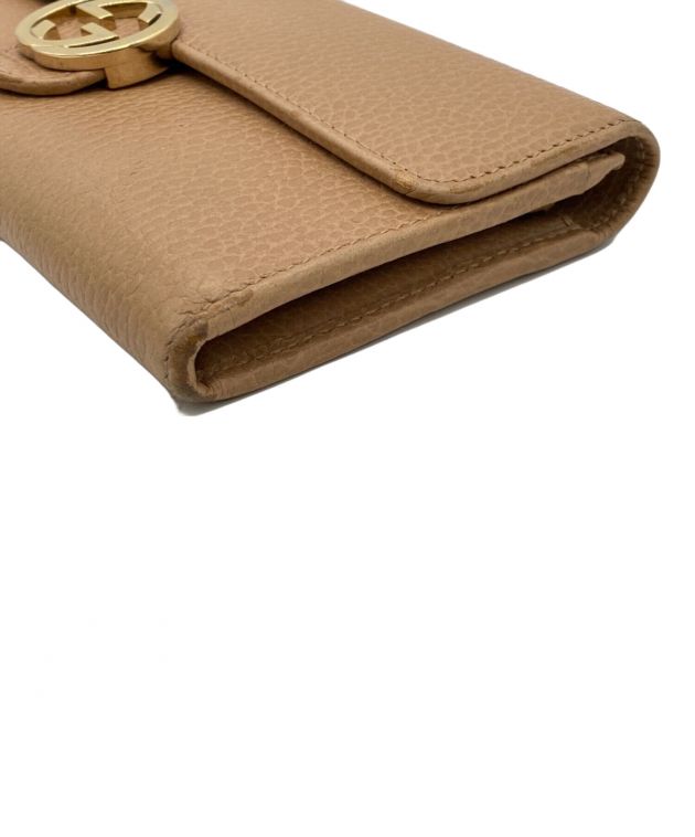 【Theworld0722さま専用】GUCCI ベージュ 二折り財布 ほぼ未使用 中古・古着通販】GUCCI (グッチ) 長財布 ベージュ｜ブランド・古着通販