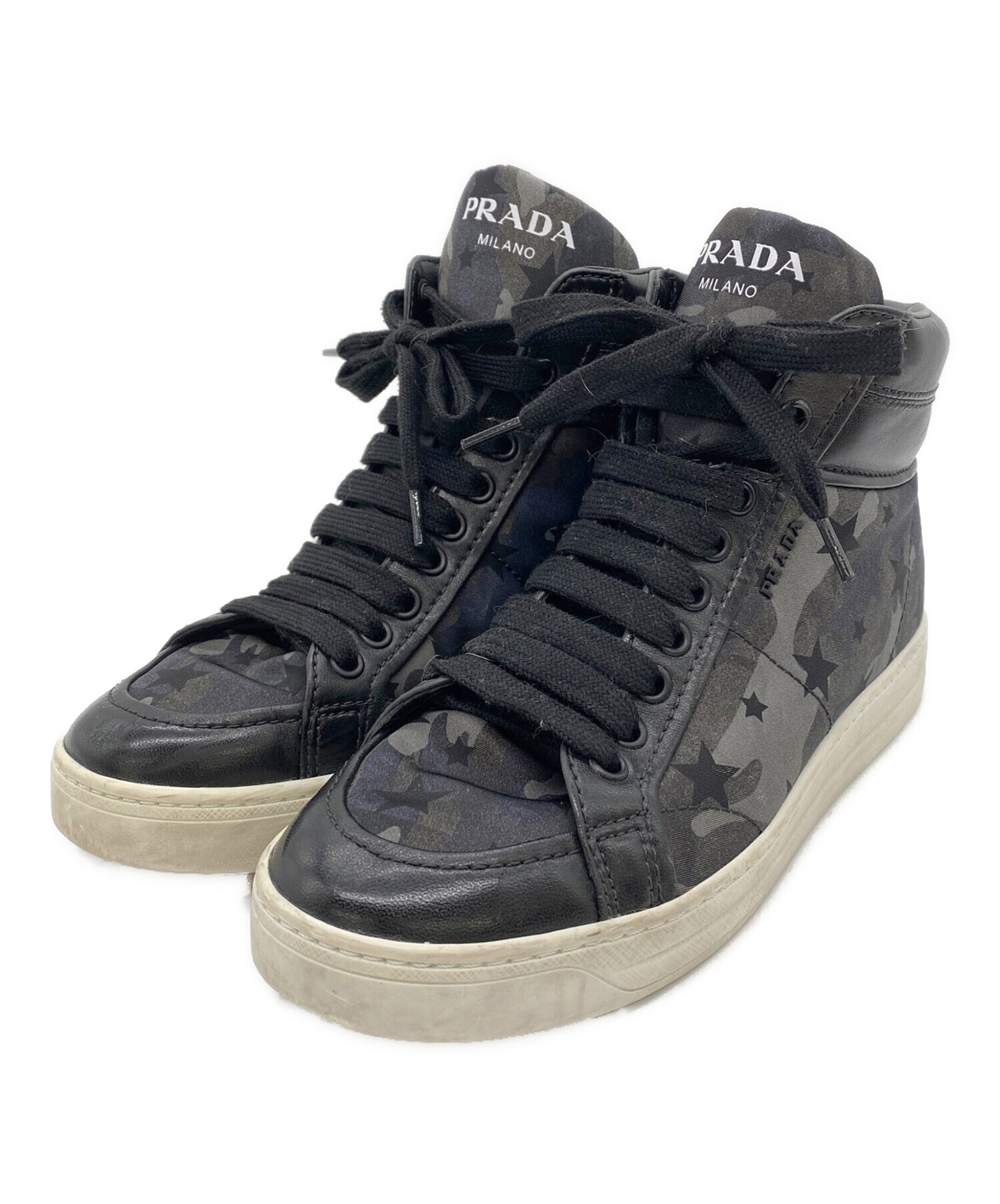 PRADA ブラック ハイカットスニーカー