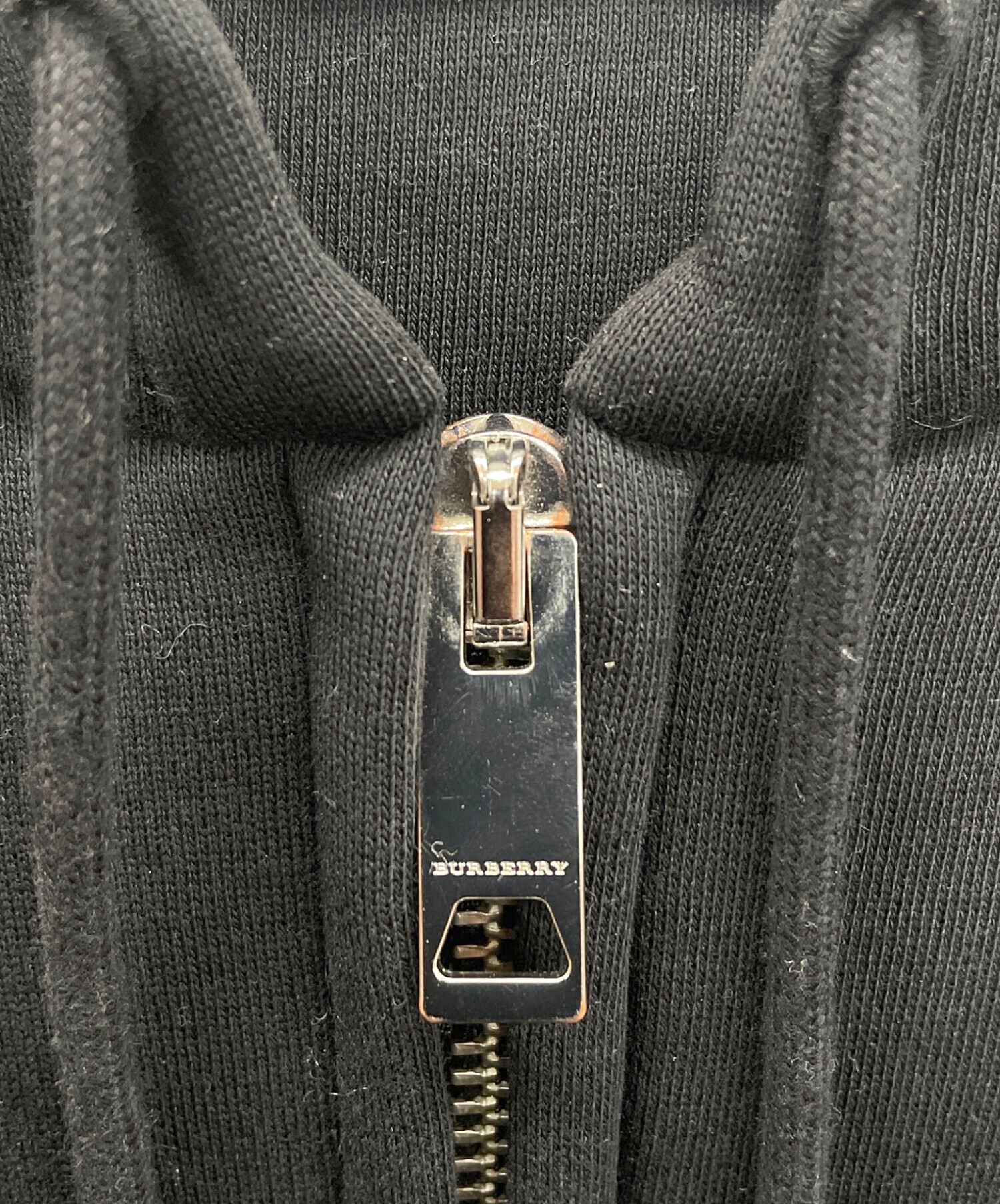 中古・古着通販】BURBERRY (バーバリー) ジップパーカー ブラック