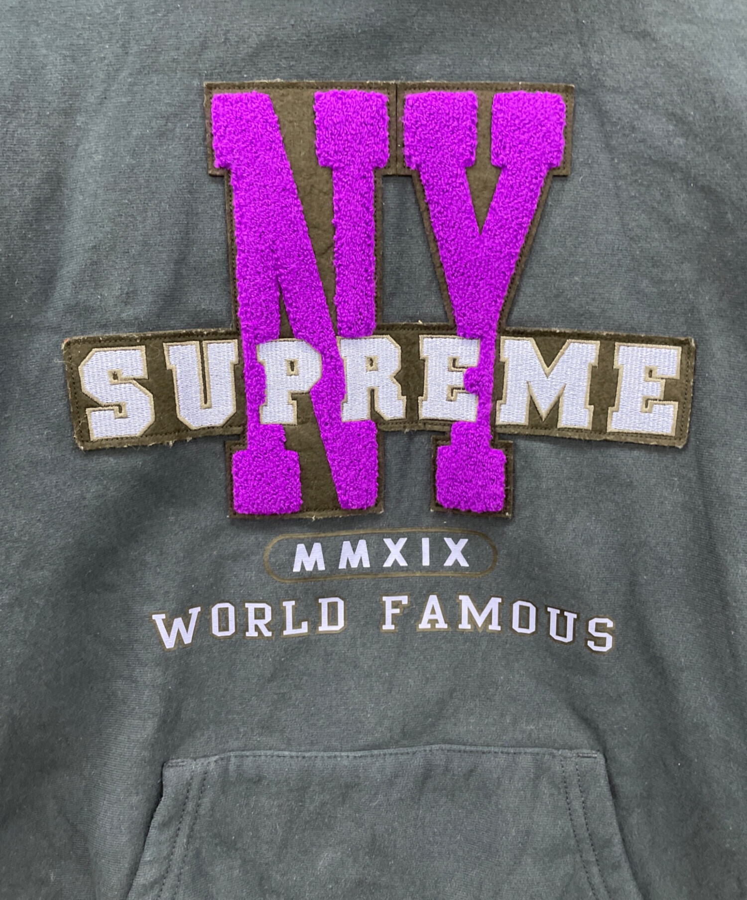 中古・古着通販】SUPREME (シュプリーム) フーディー ネイビー サイズ