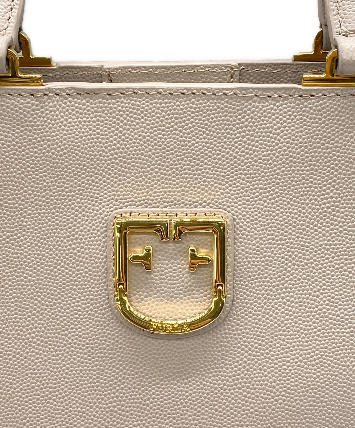 FURLA ベージュ ハンドバッグ　　値下げ不可！ 中古・古着通販】FURLA (フルラ) ハンドバッグ ベージュ｜ブランド