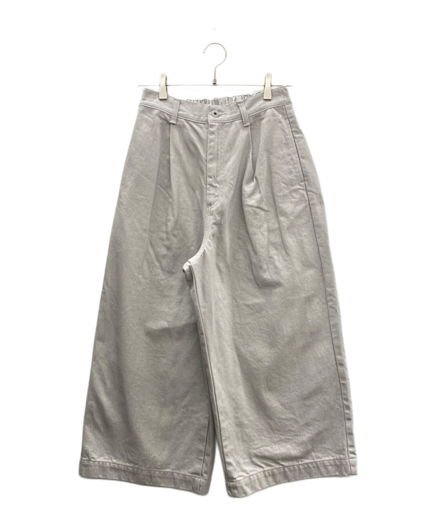 美品 23AW journal standard luxe ジャーナルスタンダード ラックス ソフトリーワイドプルオーバー ニット グレー レディース 古着 中古 USED JOURNAL STANDARD LUXE（ジャーナルスタンダード ラックス）の「ソフト