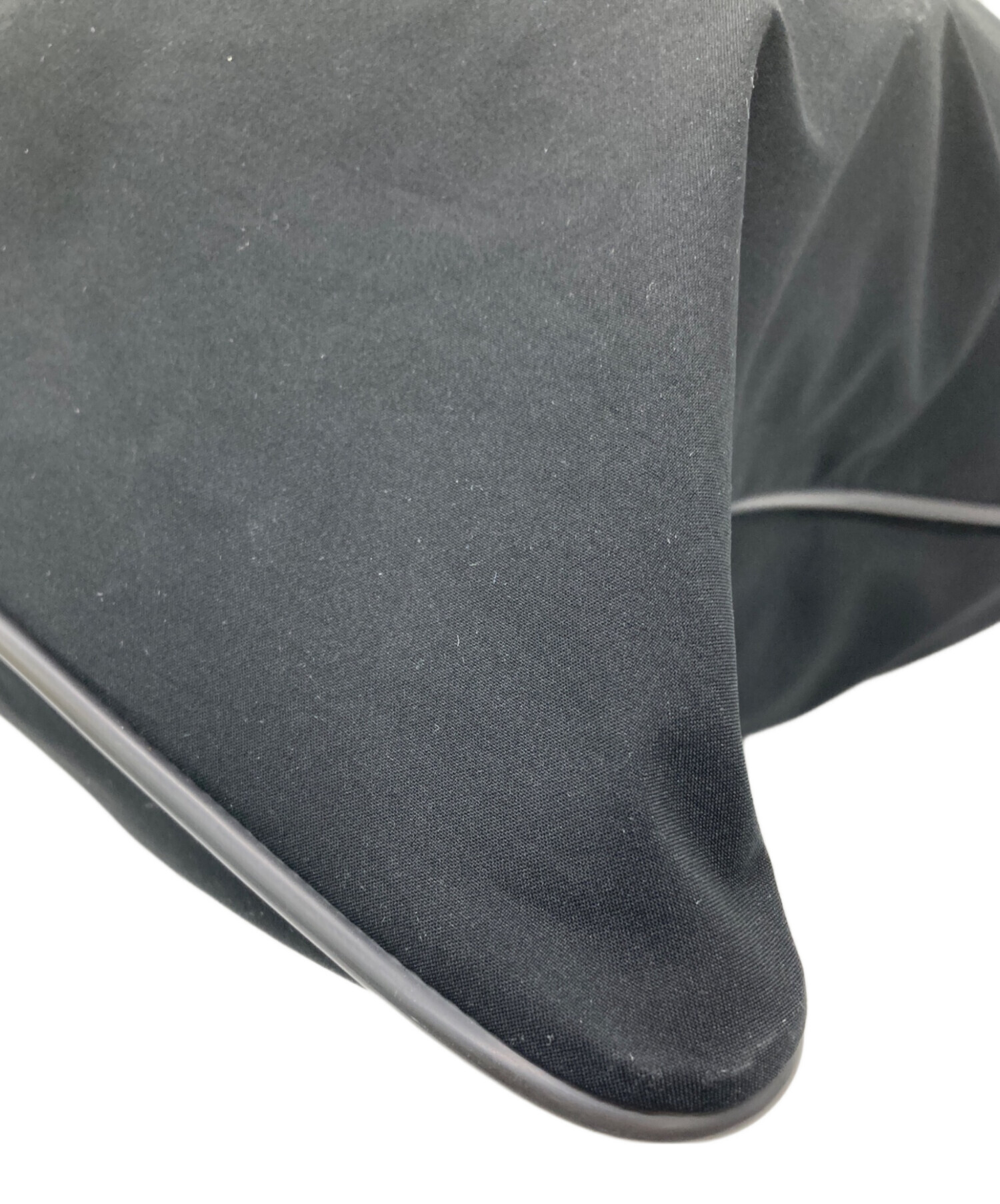 Prada Sports プラダスポーツ　半楕円形トート 中古・古着通販】PRADA SPORTS (プラダスポーツ) ナイロントートバッグ