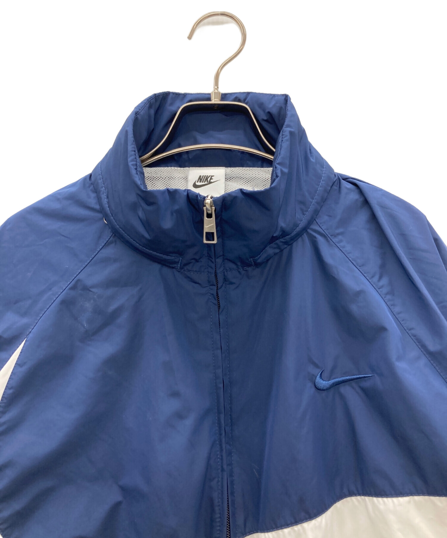 中古・古着通販】NIKE (ナイキ) ナイロンジャケット ホワイト×ネイビー