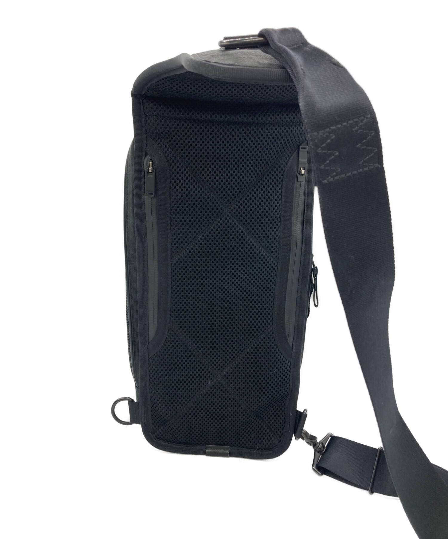 未使用級　PORTER　RELAX　スリング　ショルダーバッグ　ボディバッグ 中古・古着通販】PORTER (ポーター) スリングショルダーバッグ