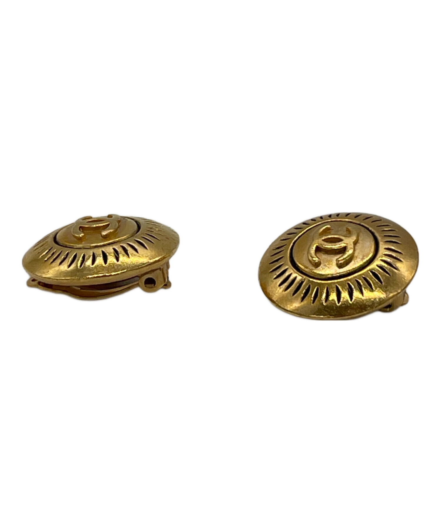 中古・古着通販】CHANEL (シャネル) イヤリング ゴールド|ブランド 中古・古着通販】CHANEL (シャネル) イヤリング ゴールド|ブランド