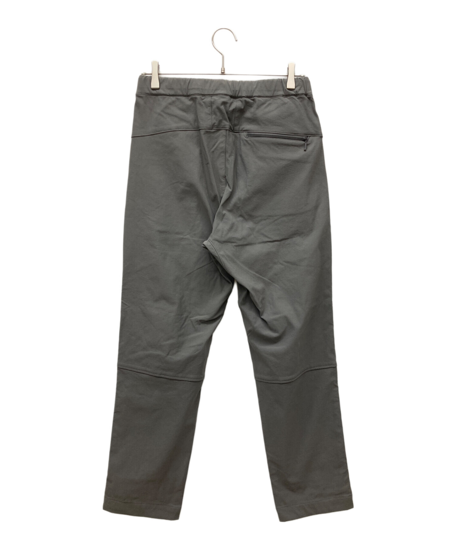 中古・古着通販】HELLY HANSEN (ヘリーハンセン) トレッキング 中古・古着通販】HELLY HANSEN (ヘリーハンセン) トレッキング