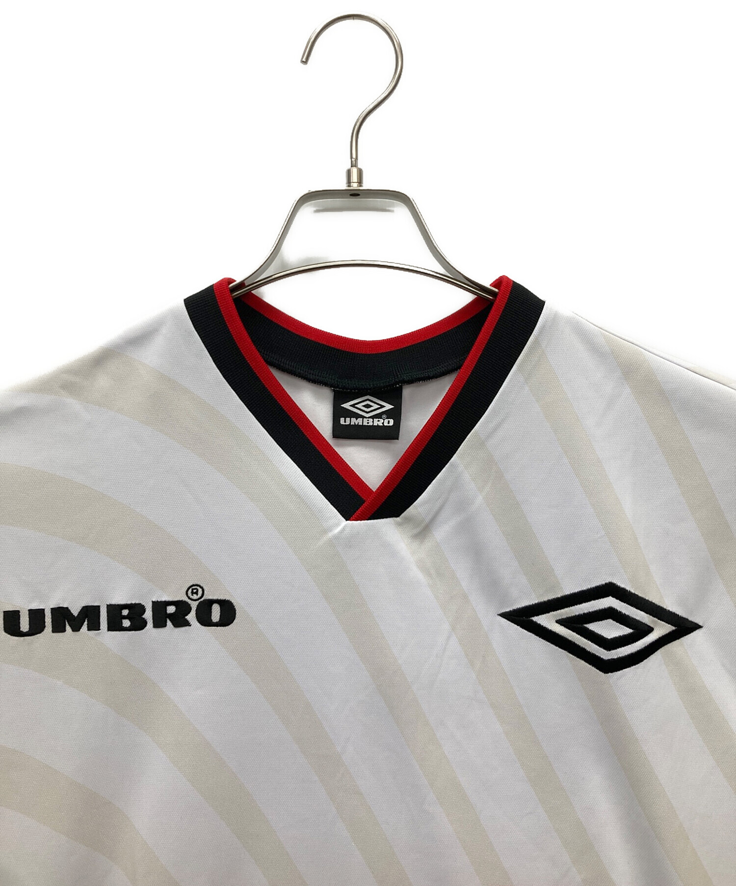 Umbro ゲームシャツ M 最終値下げ 中古・古着通販】UMBRO (アンブロ) ゲームシャツ ホワイト