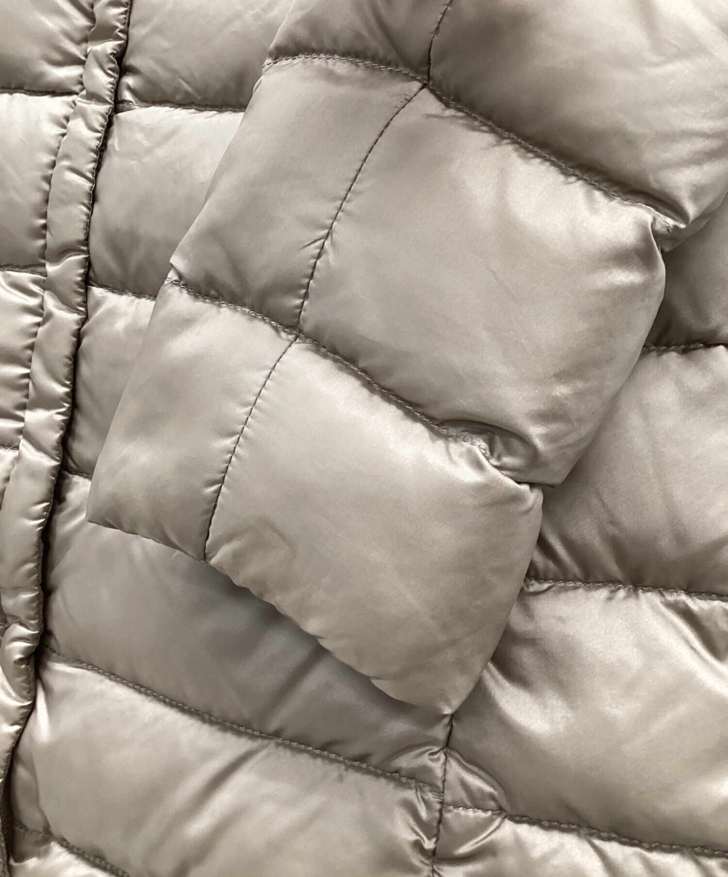 中古・古着通販】MaxMara (マックスマーラ) ダウンジャケット ベージュ 