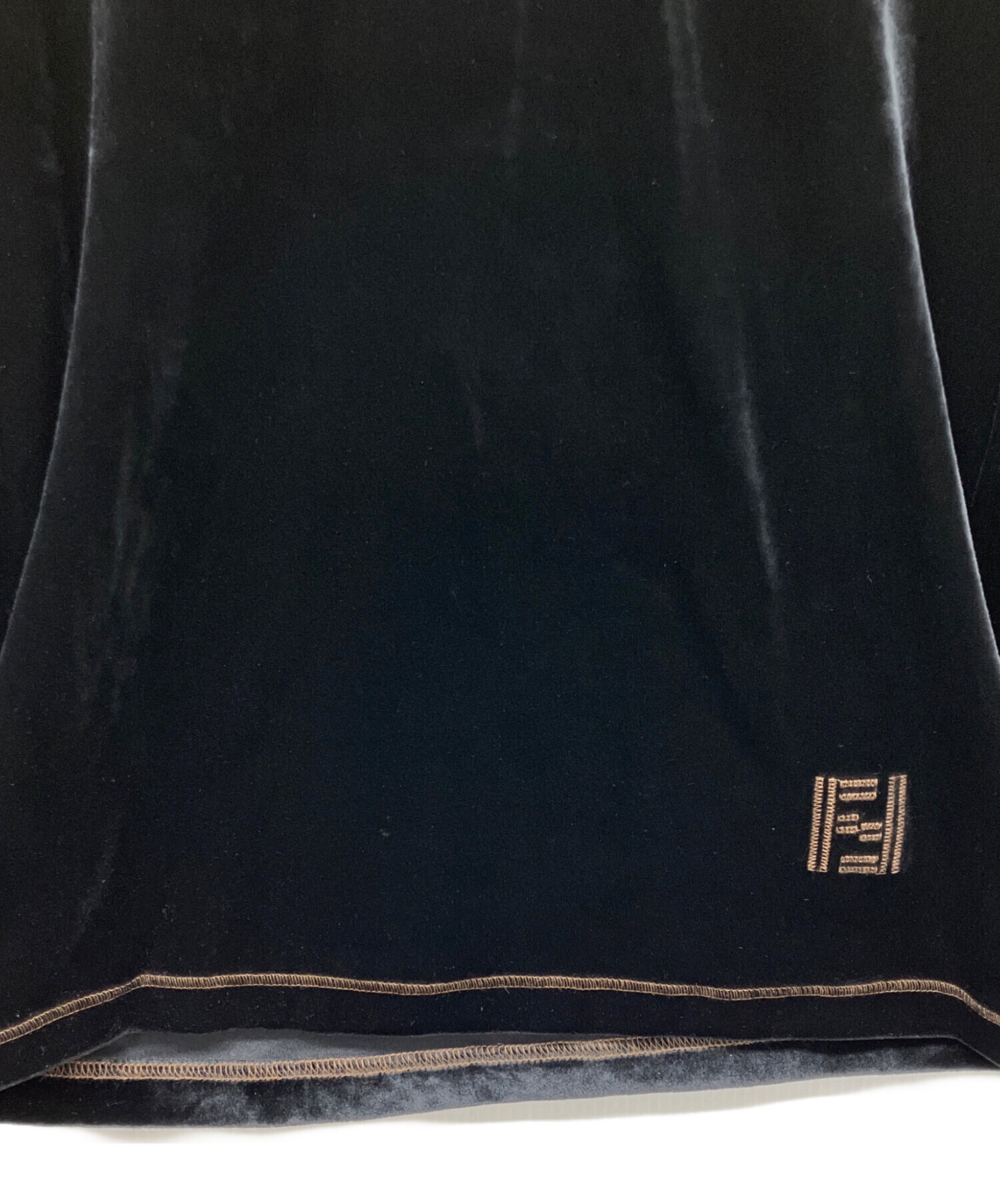 中古・古着通販】FENDI (フェンディ) ベロアカットソー ネイビー