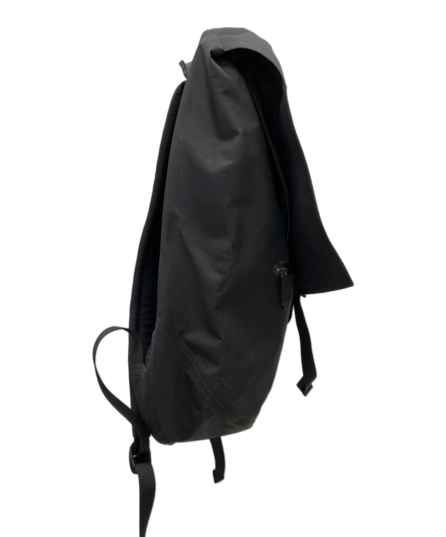 中古・古着通販】ARC'TERYX (アークテリクス) リュック ブラック