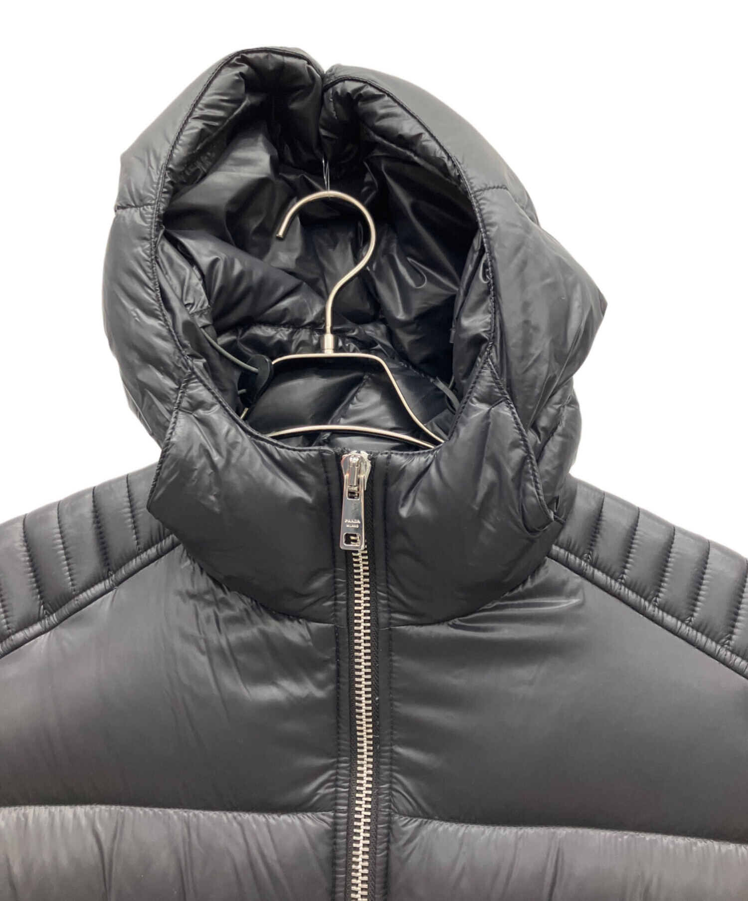 中古・古着通販】PRADA (プラダ) 三角プレートダウンジャケット