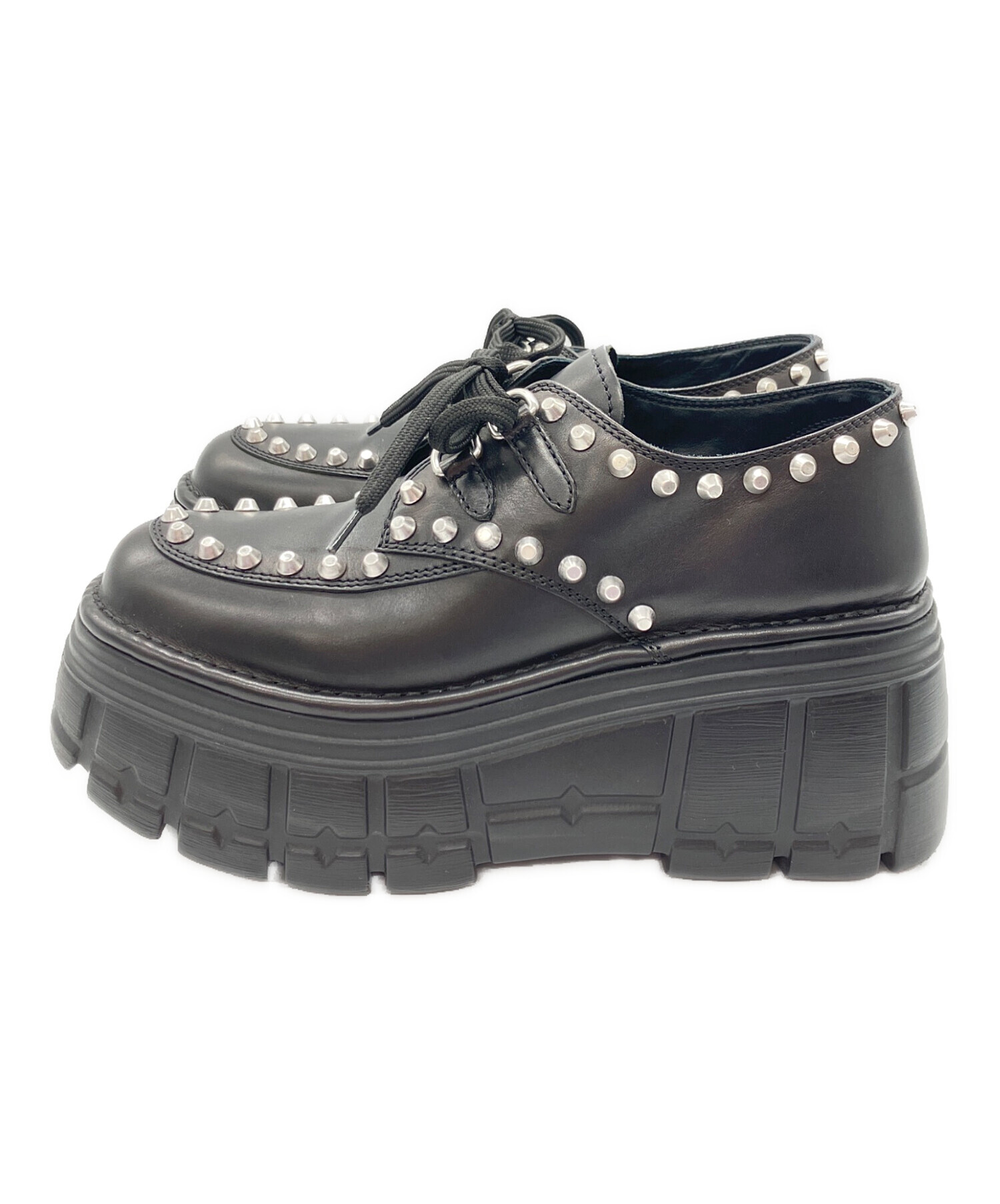miumiu厚底スニーカー美品サイズ38 中古・古着通販】MIU MIU (ミュウミュウ) スタッズ付厚底スニーカー