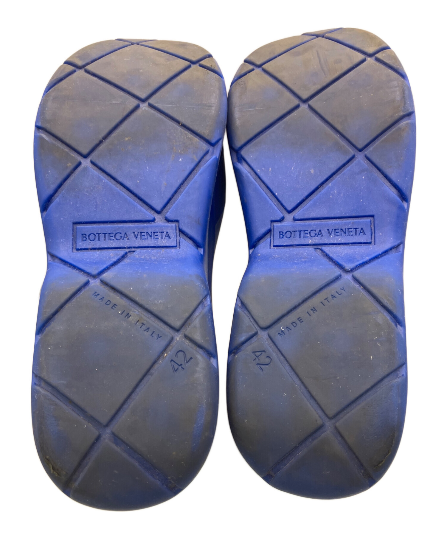 中古・古着通販】BOTTEGA VENETA (ボッテガベネタ) パドルラバー 中古・古着通販】BOTTEGA VENETA (ボッテガベネタ) パドルラバー