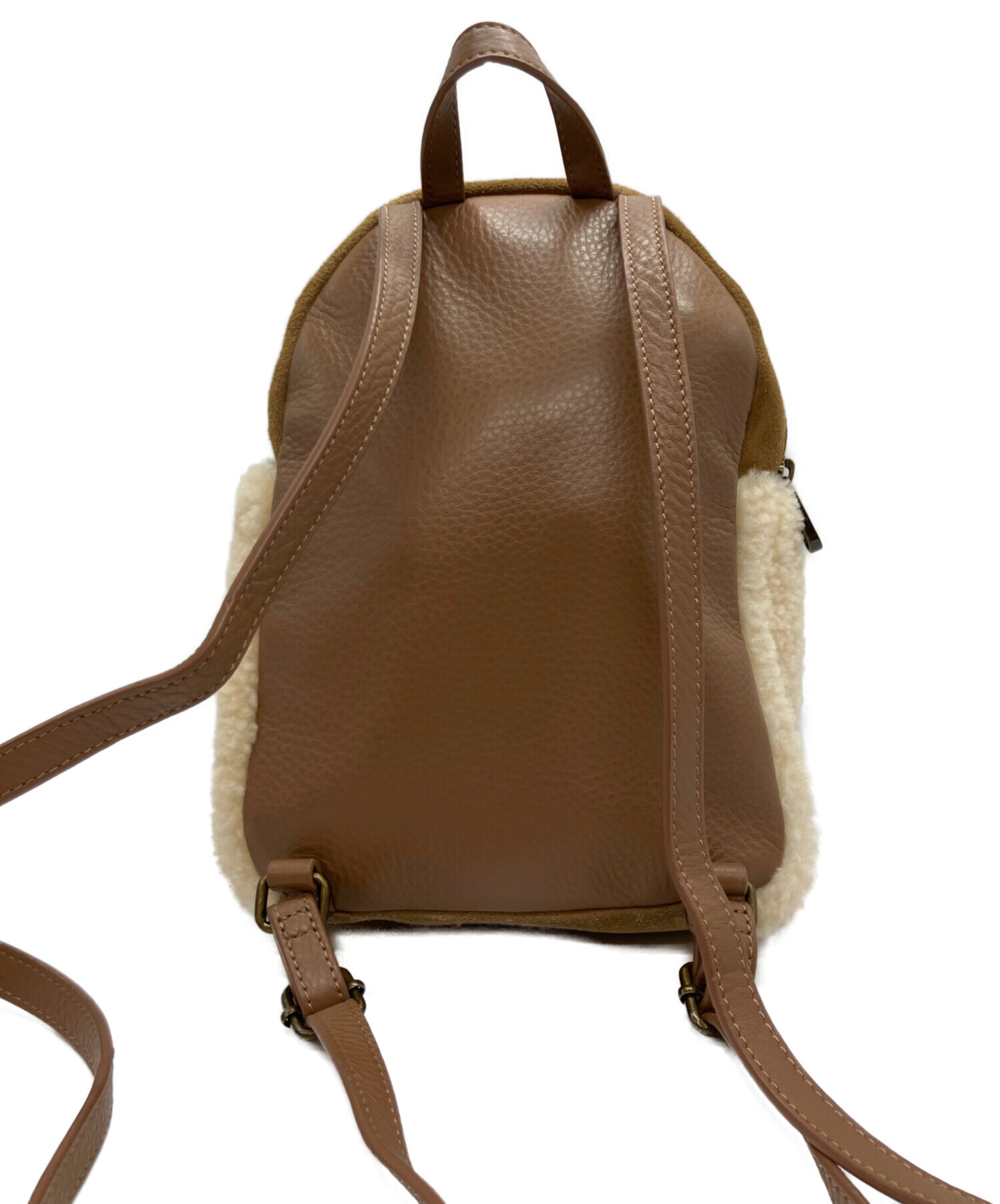 美品　UGG　アグ　リュックサック　ムートン　スエード×レザー　ブラウン 中古・古着通販】UGG (アグ) スウェードリュック ブラウン×ホワイト